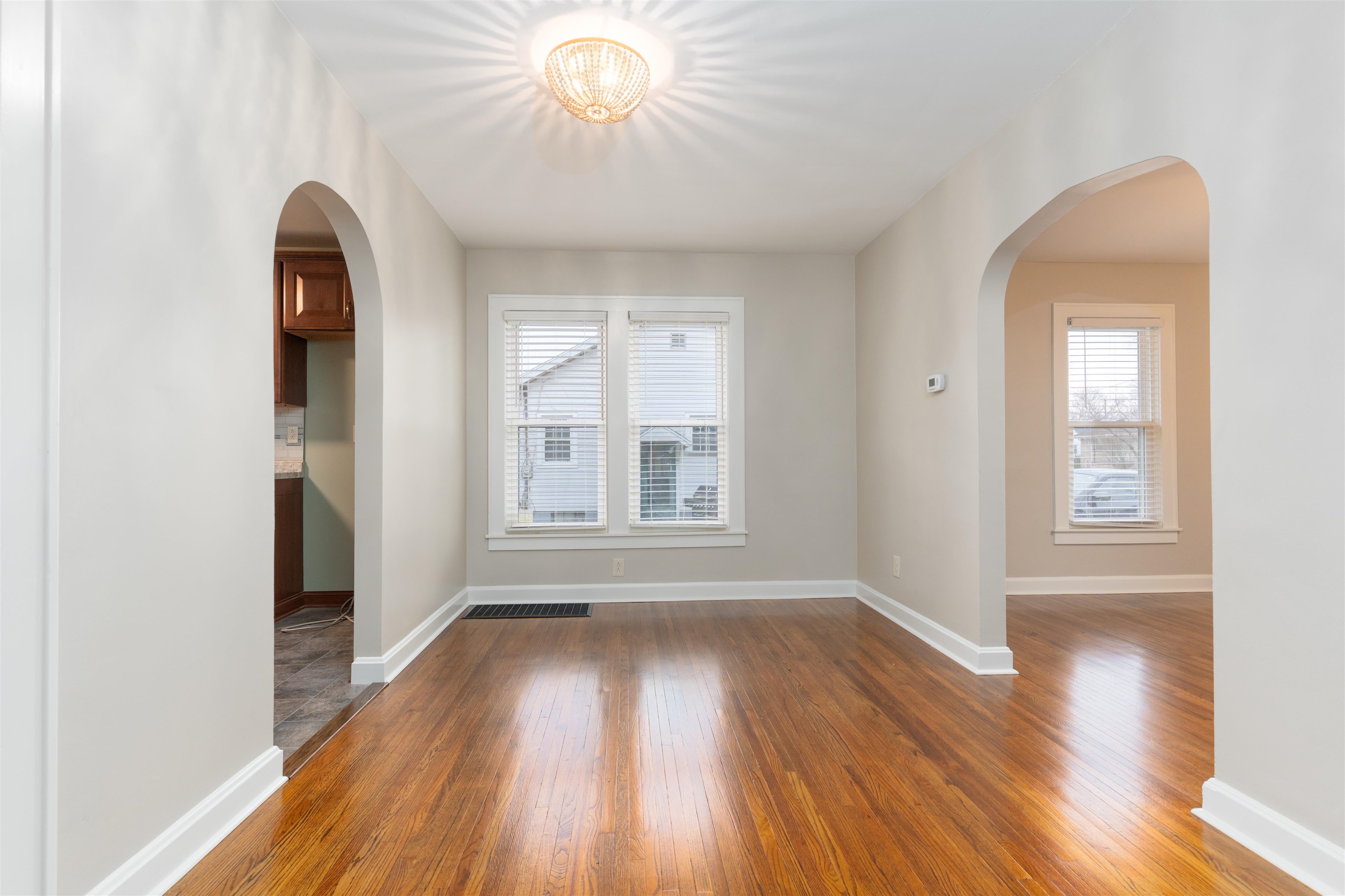 1429 West 11th Street, Owensboro, Kentucky 42301, 3 Bedrooms Bedrooms, ,1 BathroomBathrooms,Single Family Residence,For Sale,West 11th Street,91538