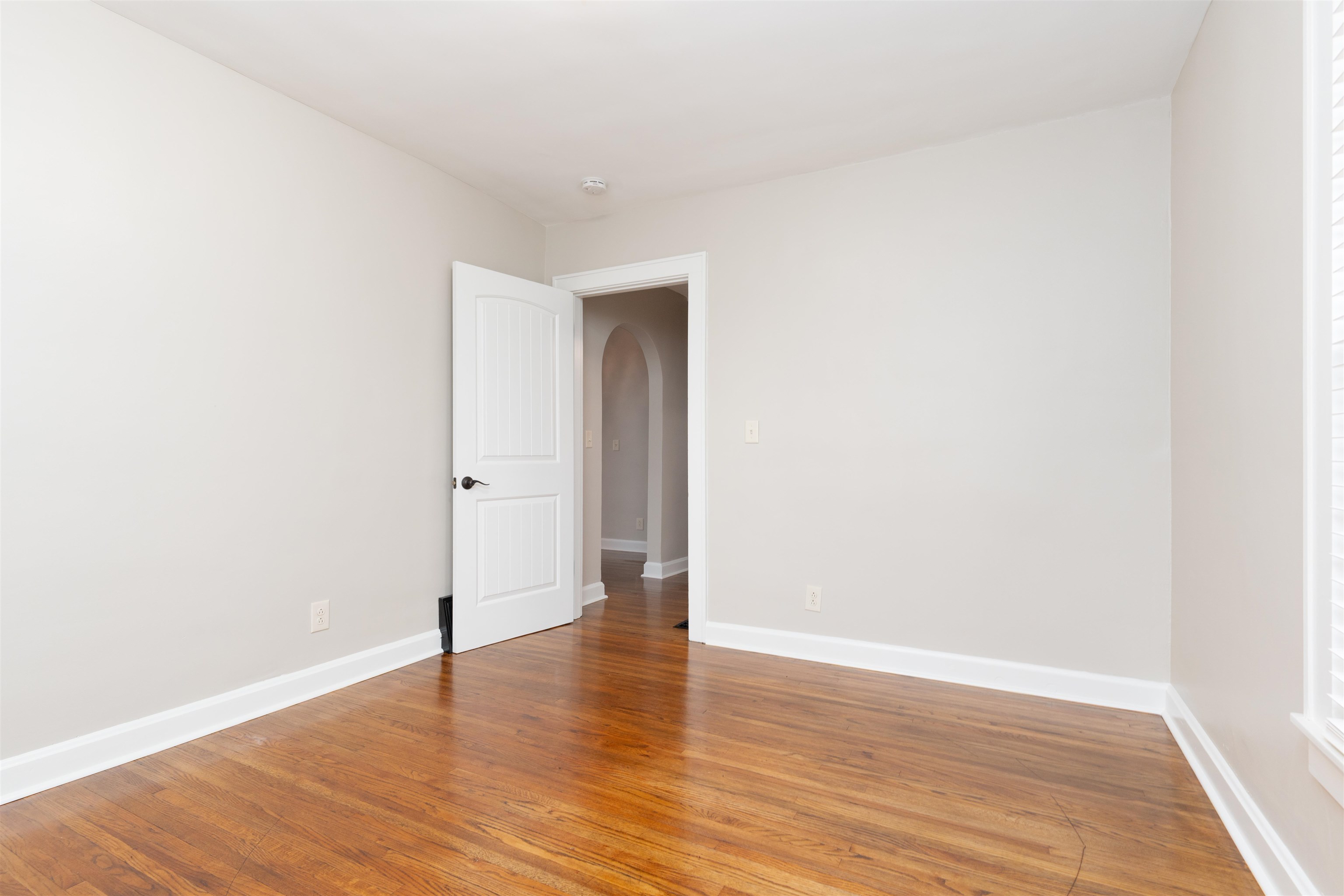 1429 West 11th Street, Owensboro, Kentucky 42301, 3 Bedrooms Bedrooms, ,1 BathroomBathrooms,Single Family Residence,For Sale,West 11th Street,91538