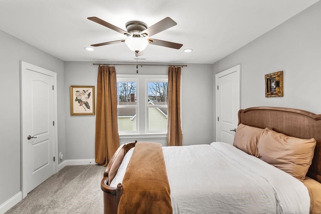 101 East 19th Street, Owensboro, Kentucky 42303, 4 Bedrooms Bedrooms, ,2 BathroomsBathrooms,Single Family Residence,For Sale,East 19th Street,91544