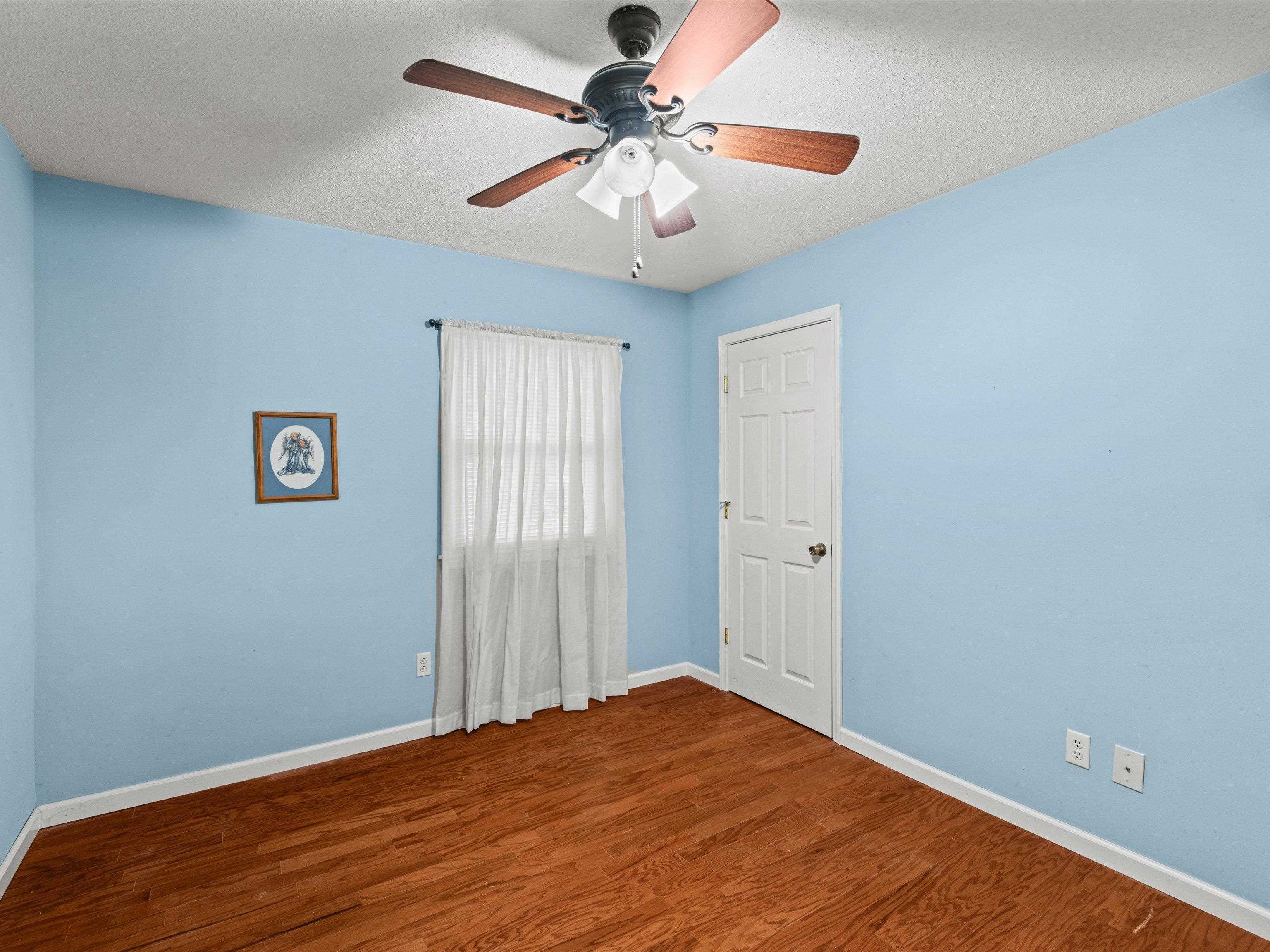327 Catalina dr, Owensboro, Kentucky 42303, 3 Bedrooms Bedrooms, ,1 BathroomBathrooms,Single Family Residence,For Sale,Catalina dr,91547