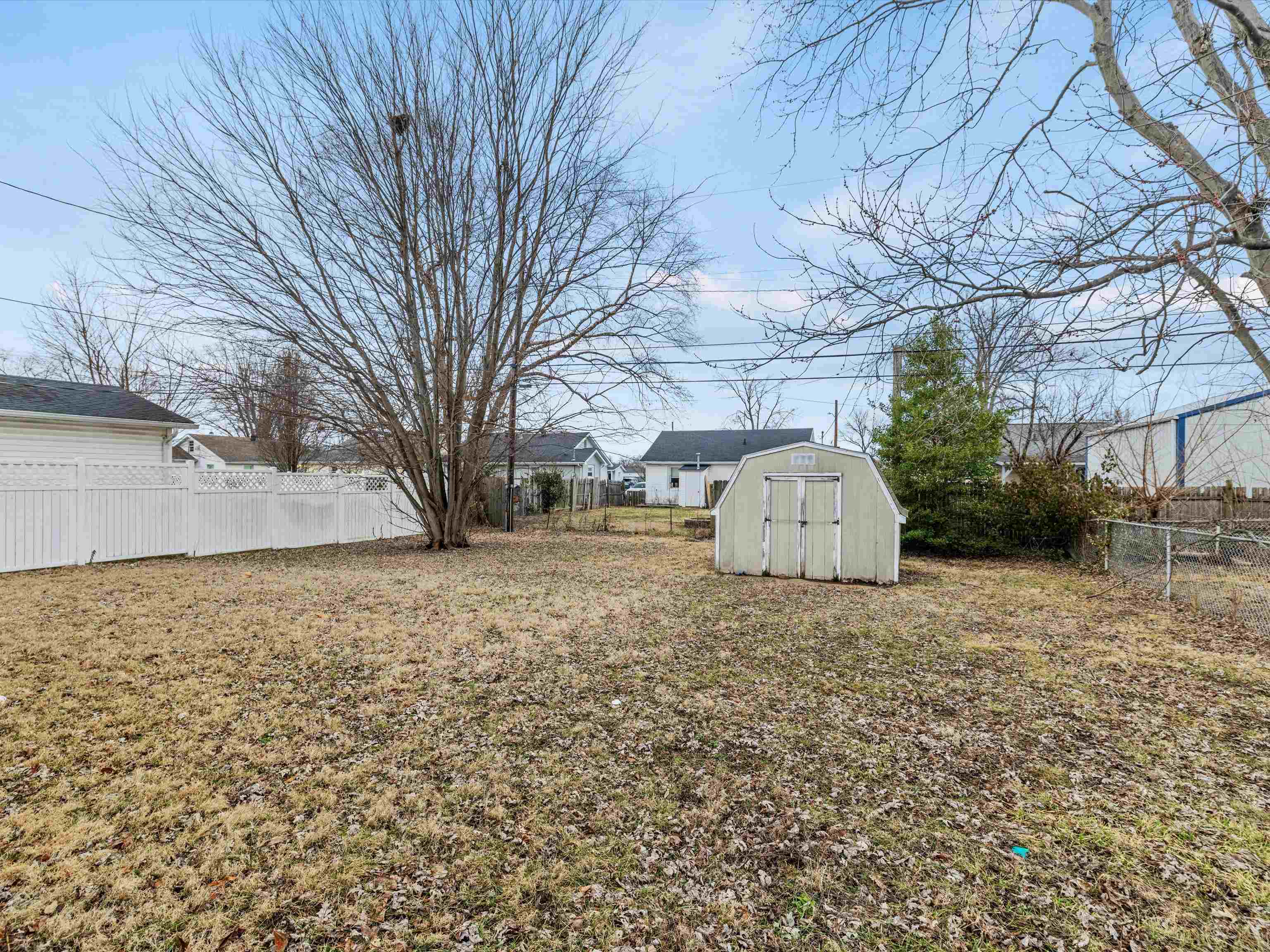 327 Catalina dr, Owensboro, Kentucky 42303, 3 Bedrooms Bedrooms, ,1 BathroomBathrooms,Single Family Residence,For Sale,Catalina dr,91547