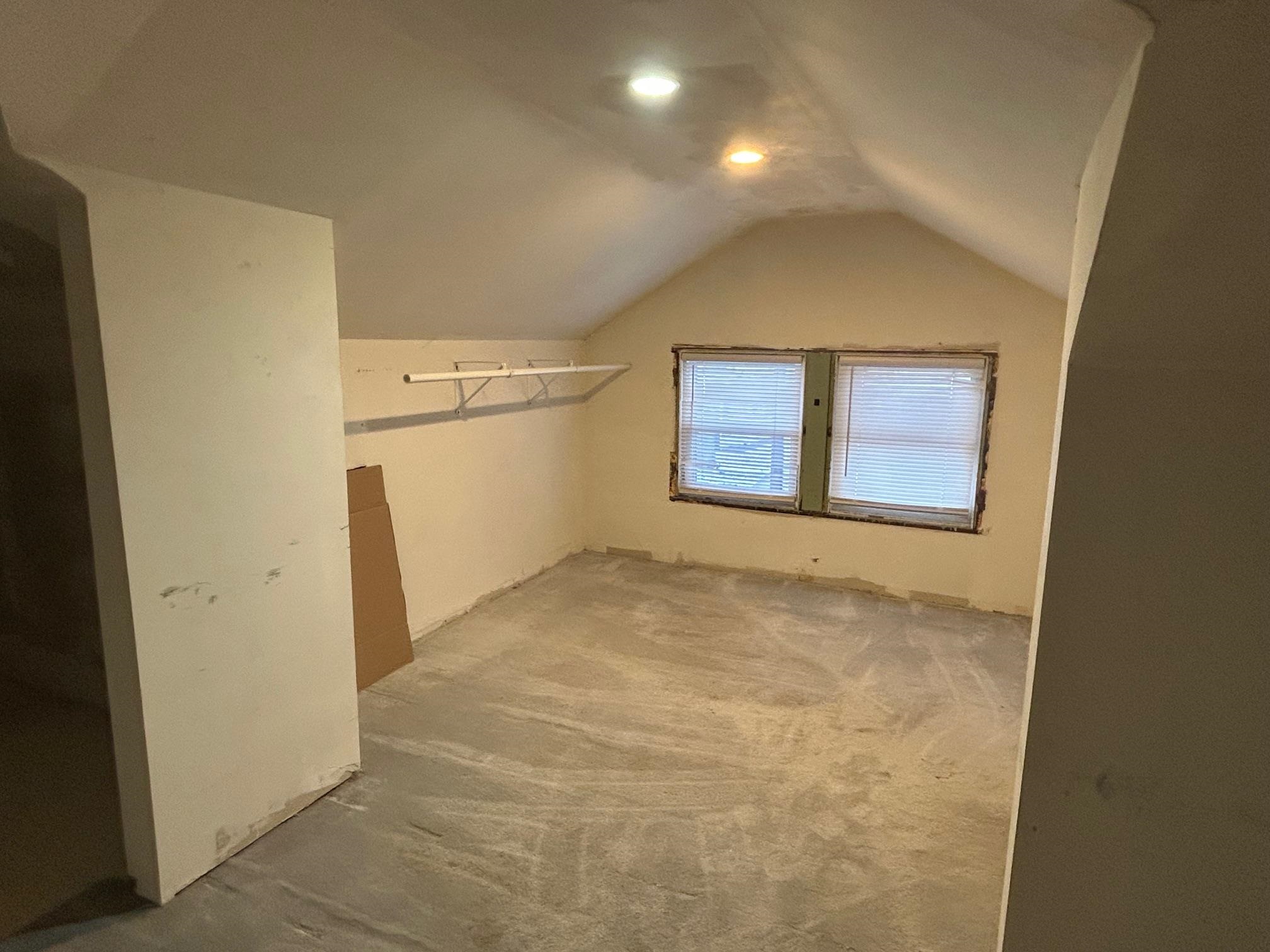 110 20th Street, Owensboro, Kentucky 42303, 3 Bedrooms Bedrooms, ,2 BathroomsBathrooms,Single Family Residence,For Sale,20th Street,91550