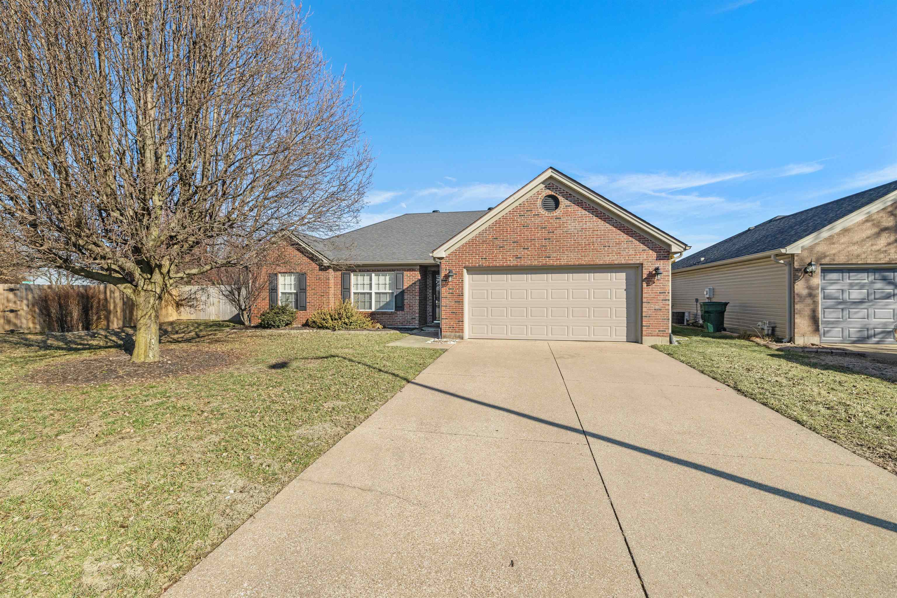 2351 Homestead Pointe, Owensboro, Kentucky 42301, 3 Bedrooms Bedrooms, ,2 BathroomsBathrooms,Single Family Residence,For Sale,Homestead Pointe,91551