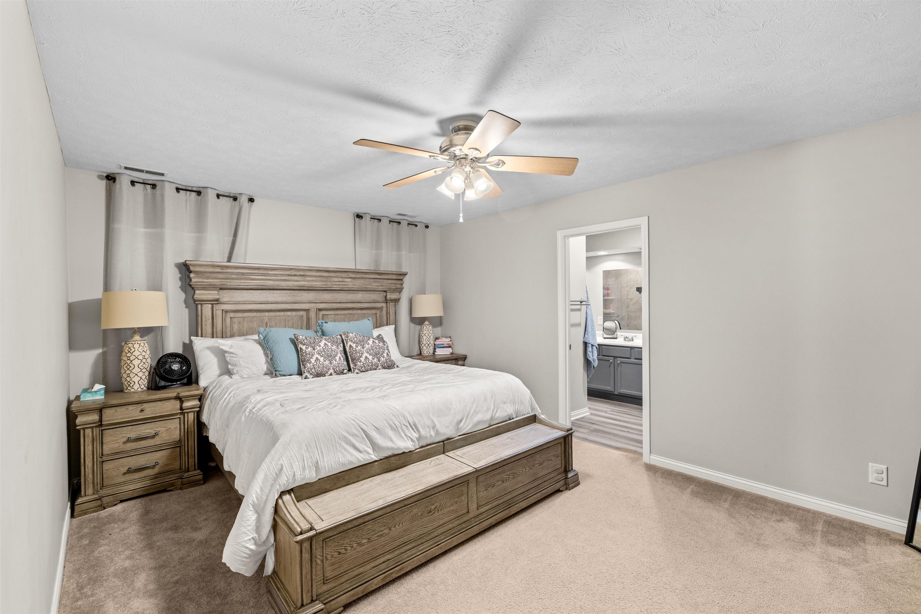 2351 Homestead Pointe, Owensboro, Kentucky 42301, 3 Bedrooms Bedrooms, ,2 BathroomsBathrooms,Single Family Residence,For Sale,Homestead Pointe,91551