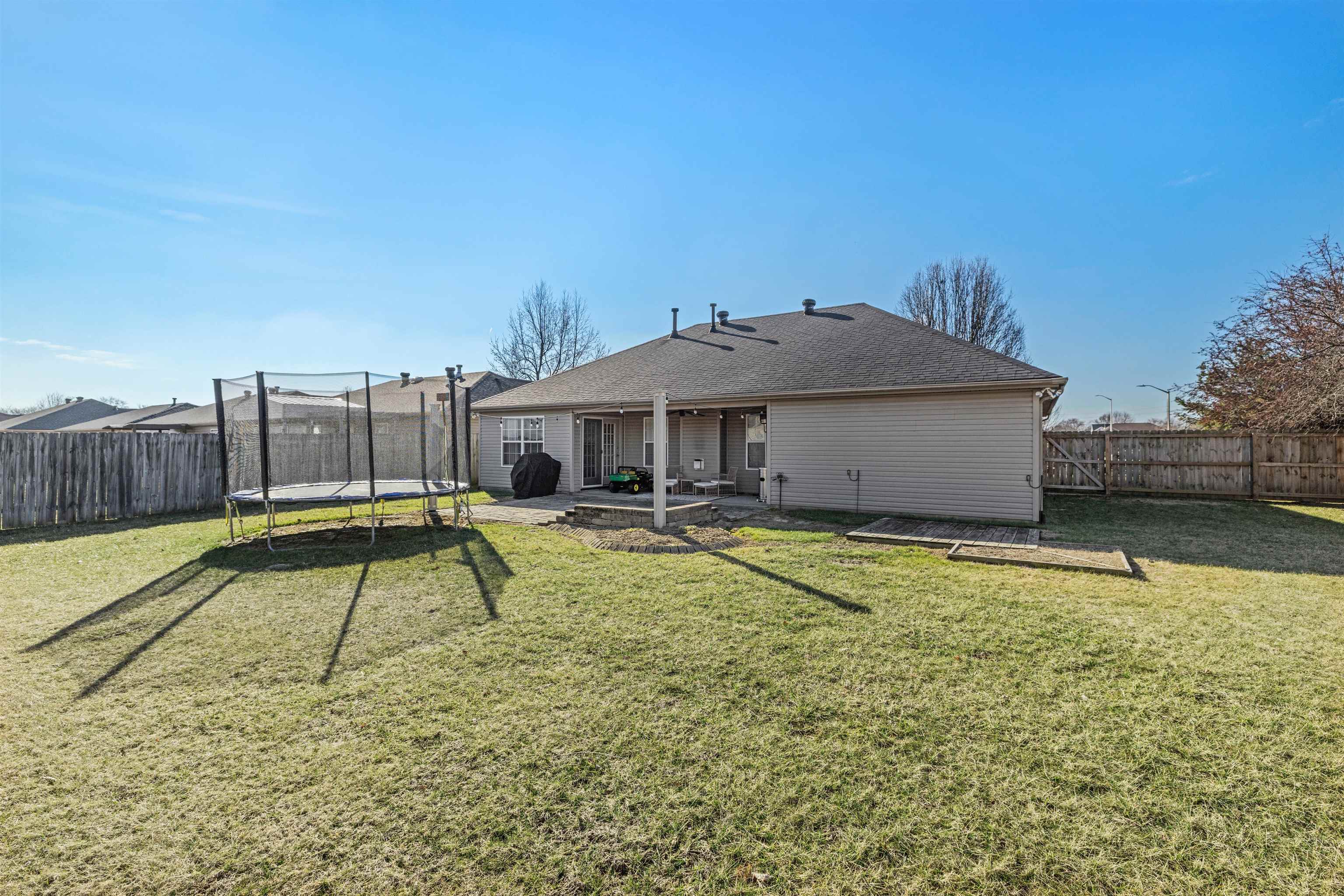 2351 Homestead Pointe, Owensboro, Kentucky 42301, 3 Bedrooms Bedrooms, ,2 BathroomsBathrooms,Single Family Residence,For Sale,Homestead Pointe,91551