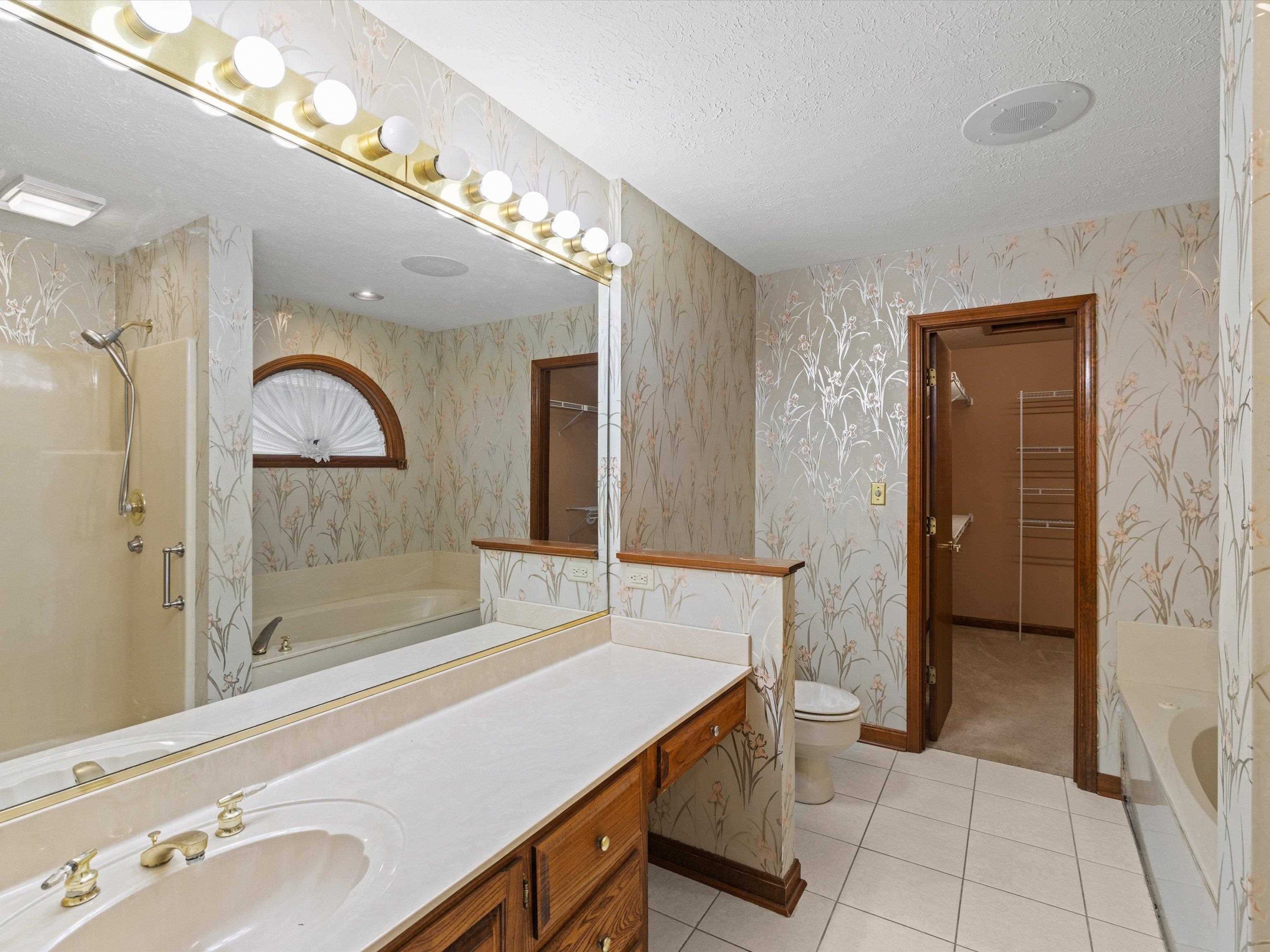 3710 War Admiral Dr., Owensboro, Kentucky 42303, 3 Bedrooms Bedrooms, ,2 BathroomsBathrooms,Single Family Residence,For Sale,War Admiral Dr.,91553