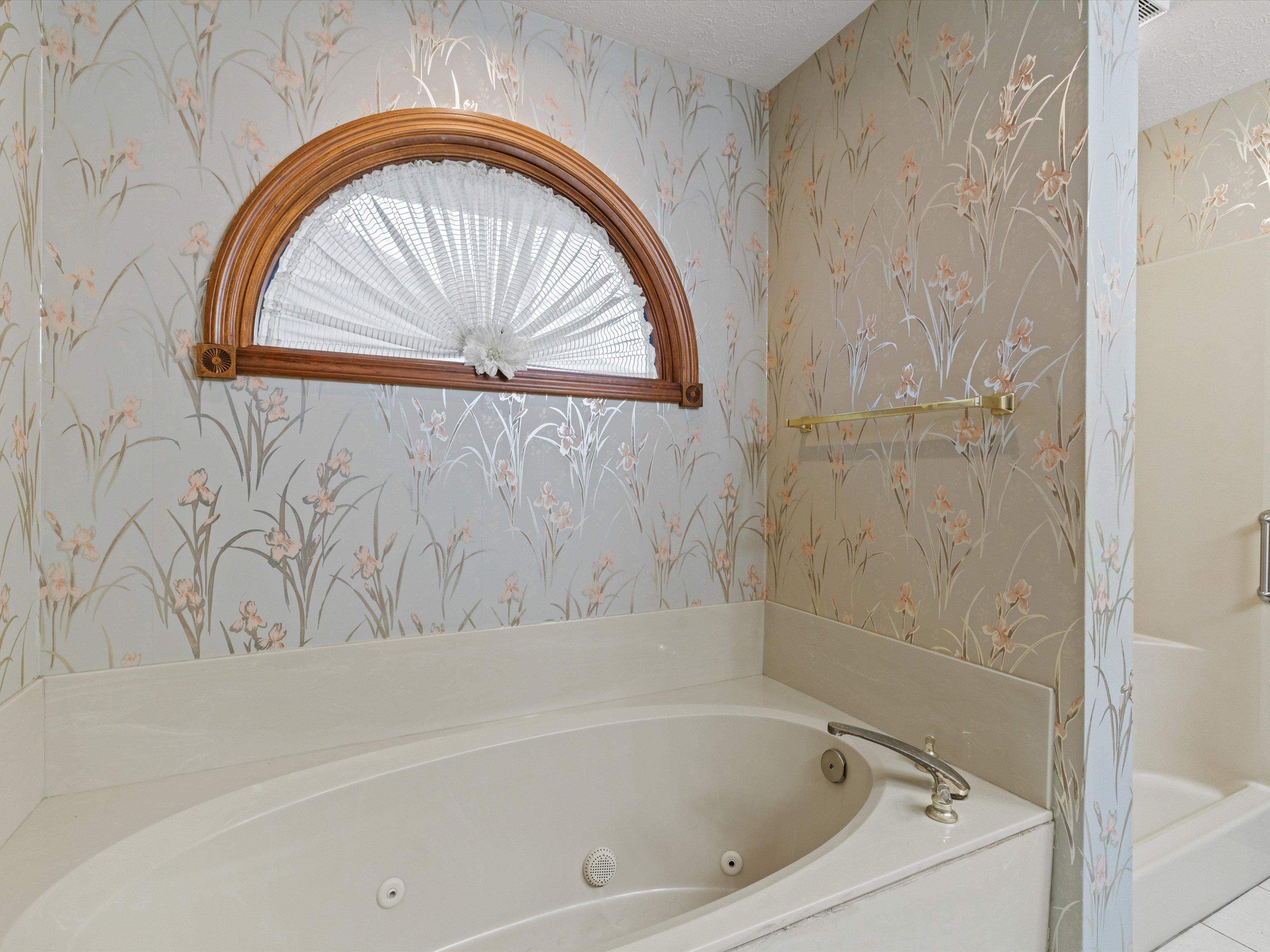 3710 War Admiral Dr., Owensboro, Kentucky 42303, 3 Bedrooms Bedrooms, ,2 BathroomsBathrooms,Single Family Residence,For Sale,War Admiral Dr.,91553
