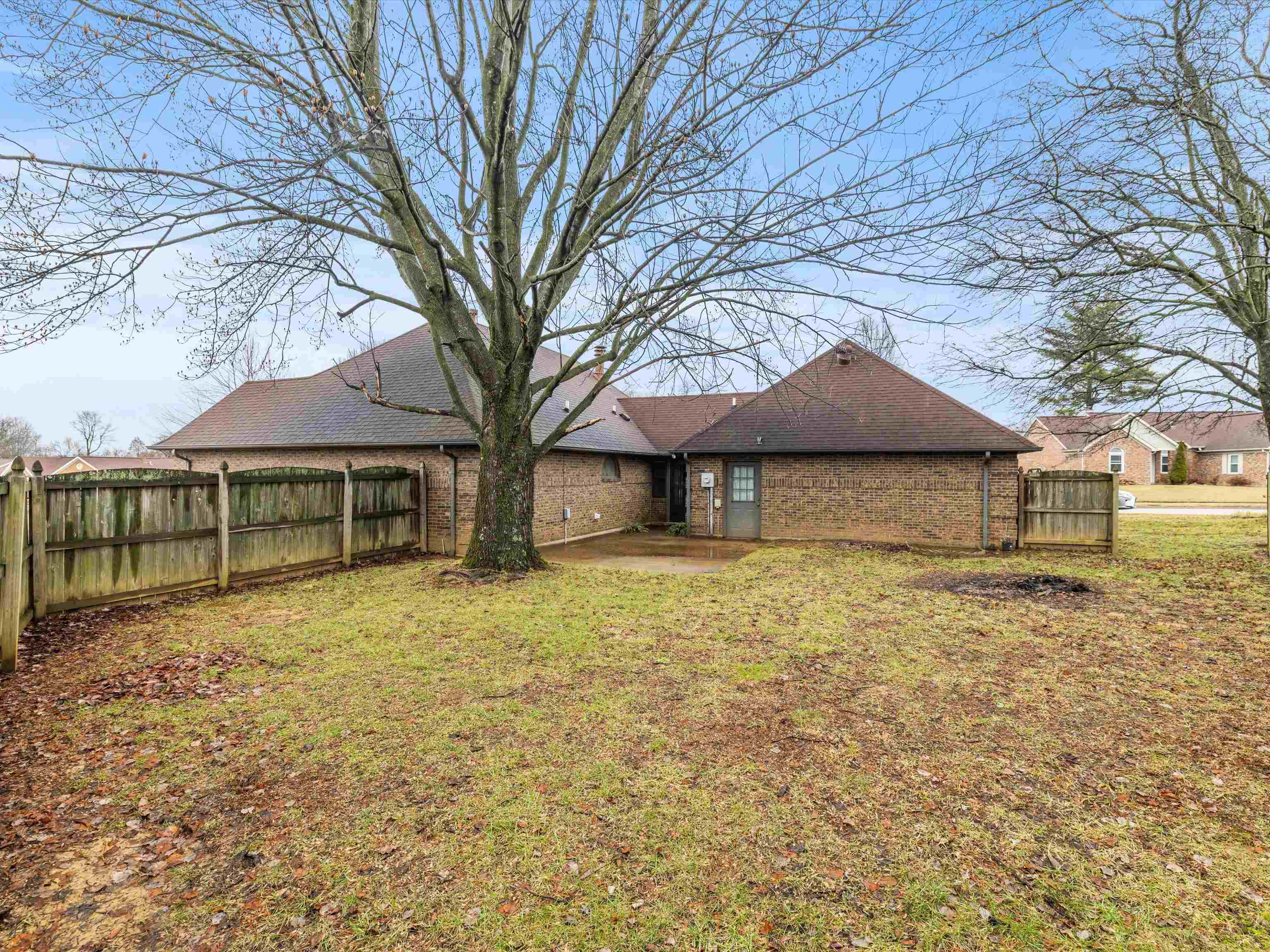 3710 War Admiral Dr., Owensboro, Kentucky 42303, 3 Bedrooms Bedrooms, ,2 BathroomsBathrooms,Single Family Residence,For Sale,War Admiral Dr.,91553