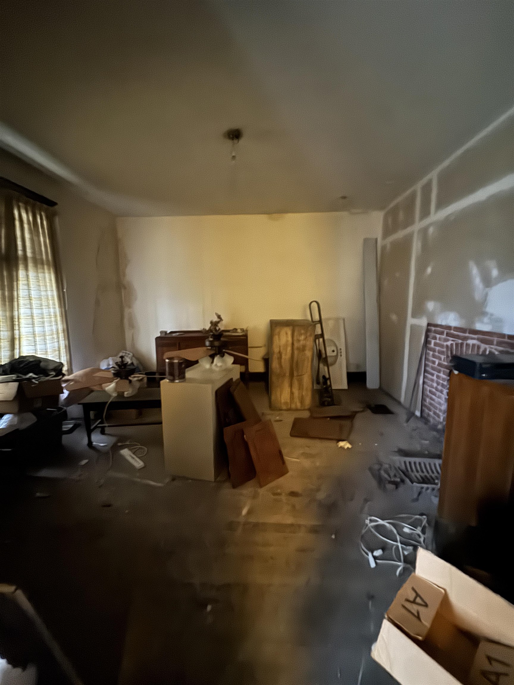 27 Missouri Street, Evansville, Indiana 47710, 3 Bedrooms Bedrooms, ,2 BathroomsBathrooms,Single Family Residence,For Sale,Missouri Street,91559