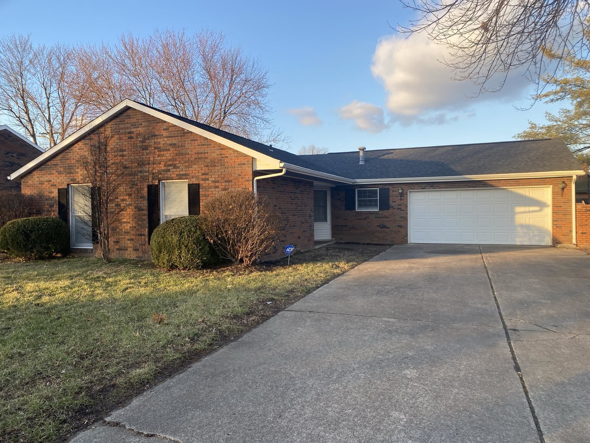 925 BYERS AVE, Owensboro, Kentucky 42303, 3 Bedrooms Bedrooms, ,2 BathroomsBathrooms,Single Family Residence,For Sale,BYERS AVE,91564
