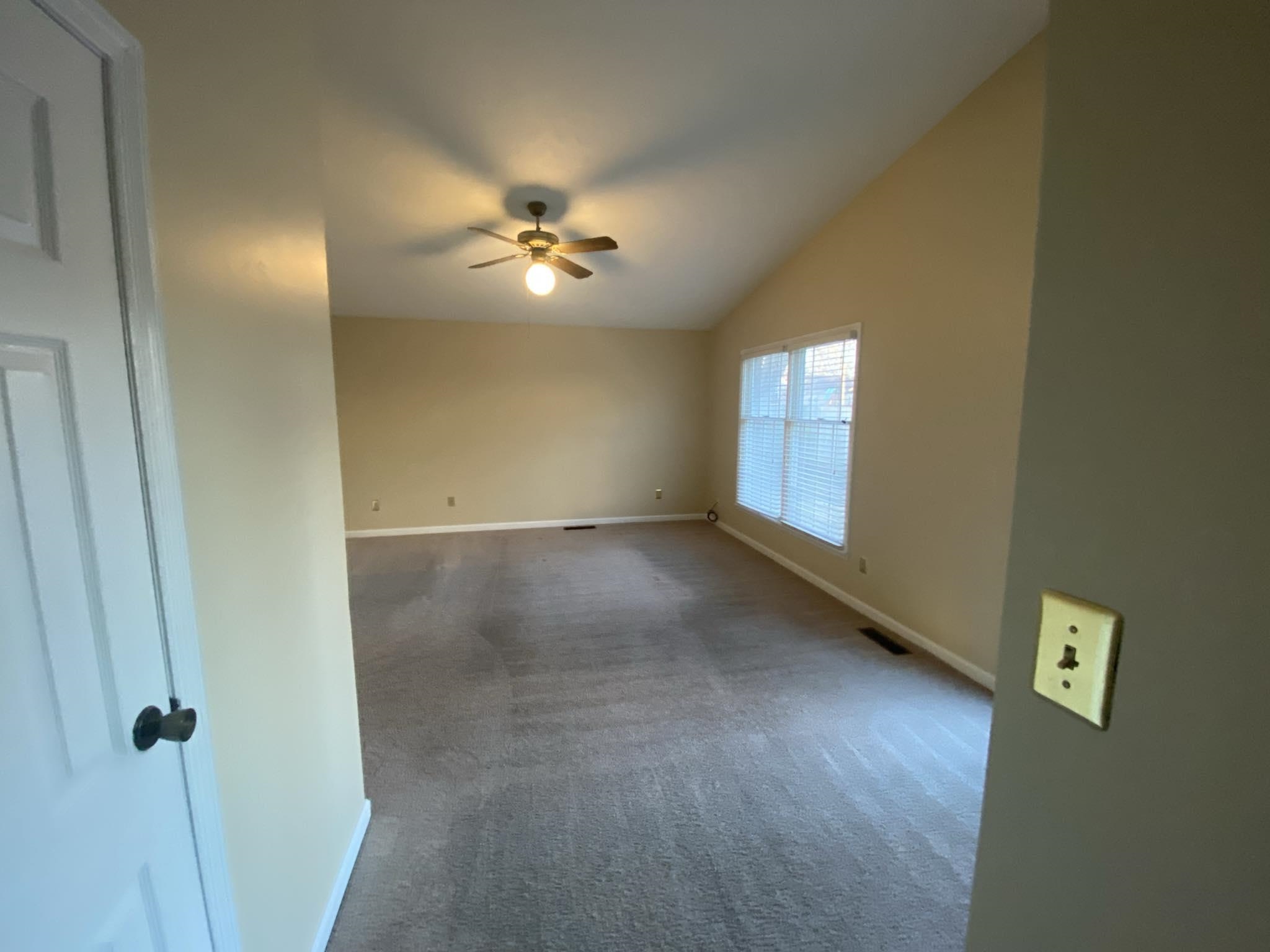 925 BYERS AVE, Owensboro, Kentucky 42303, 3 Bedrooms Bedrooms, ,2 BathroomsBathrooms,Single Family Residence,For Sale,BYERS AVE,91564