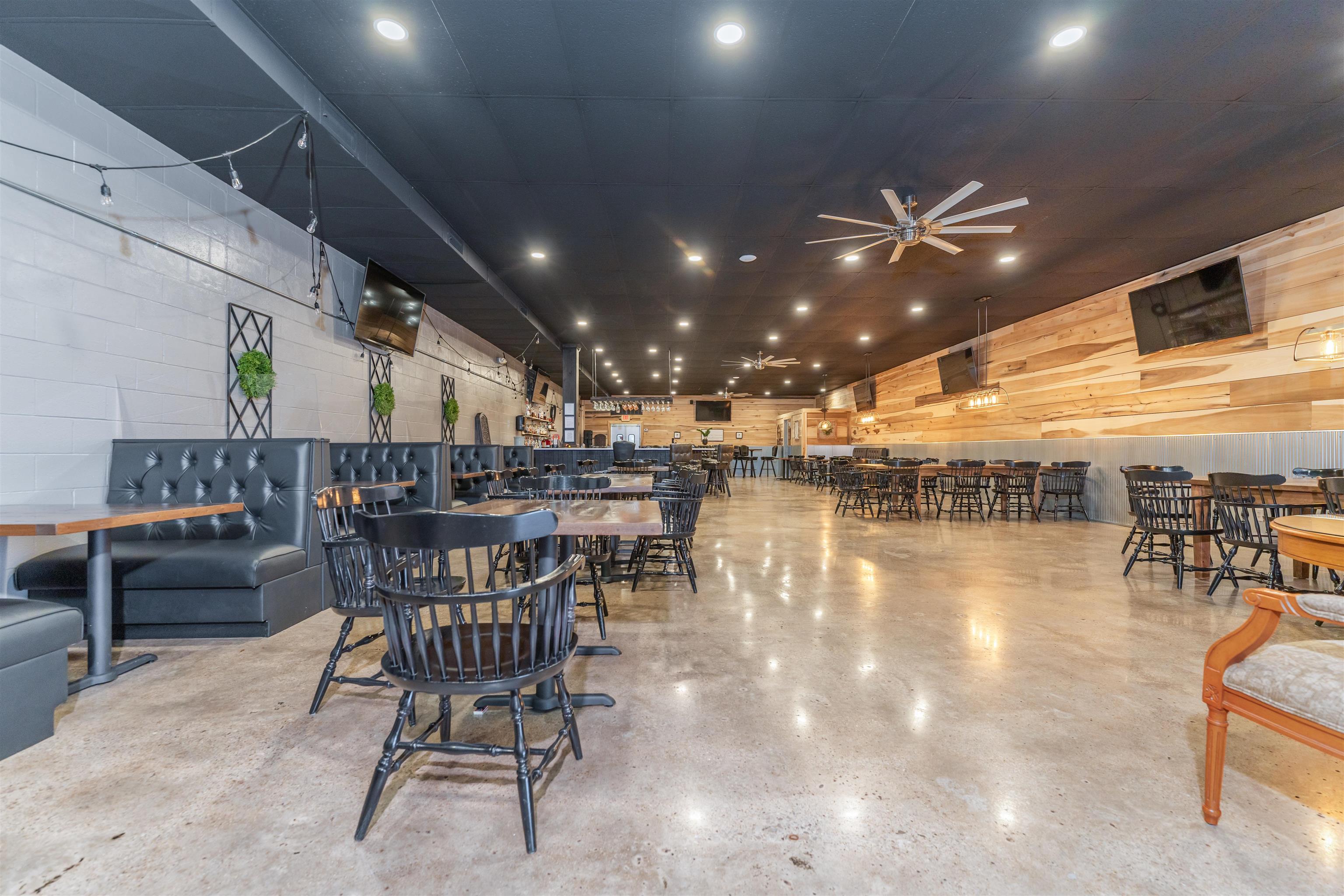 598 US Hwy 41, Sebree, Kentucky 42455, ,Business,For Sale,US Hwy 41,91566