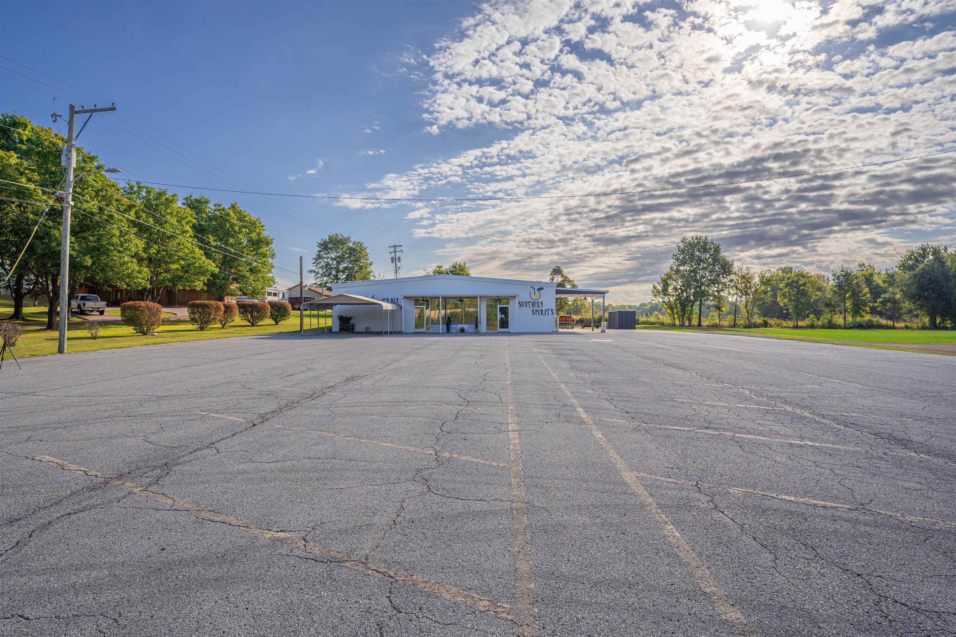 598 US Hwy 41, Sebree, Kentucky 42455, ,Business,For Sale,US Hwy 41,91566