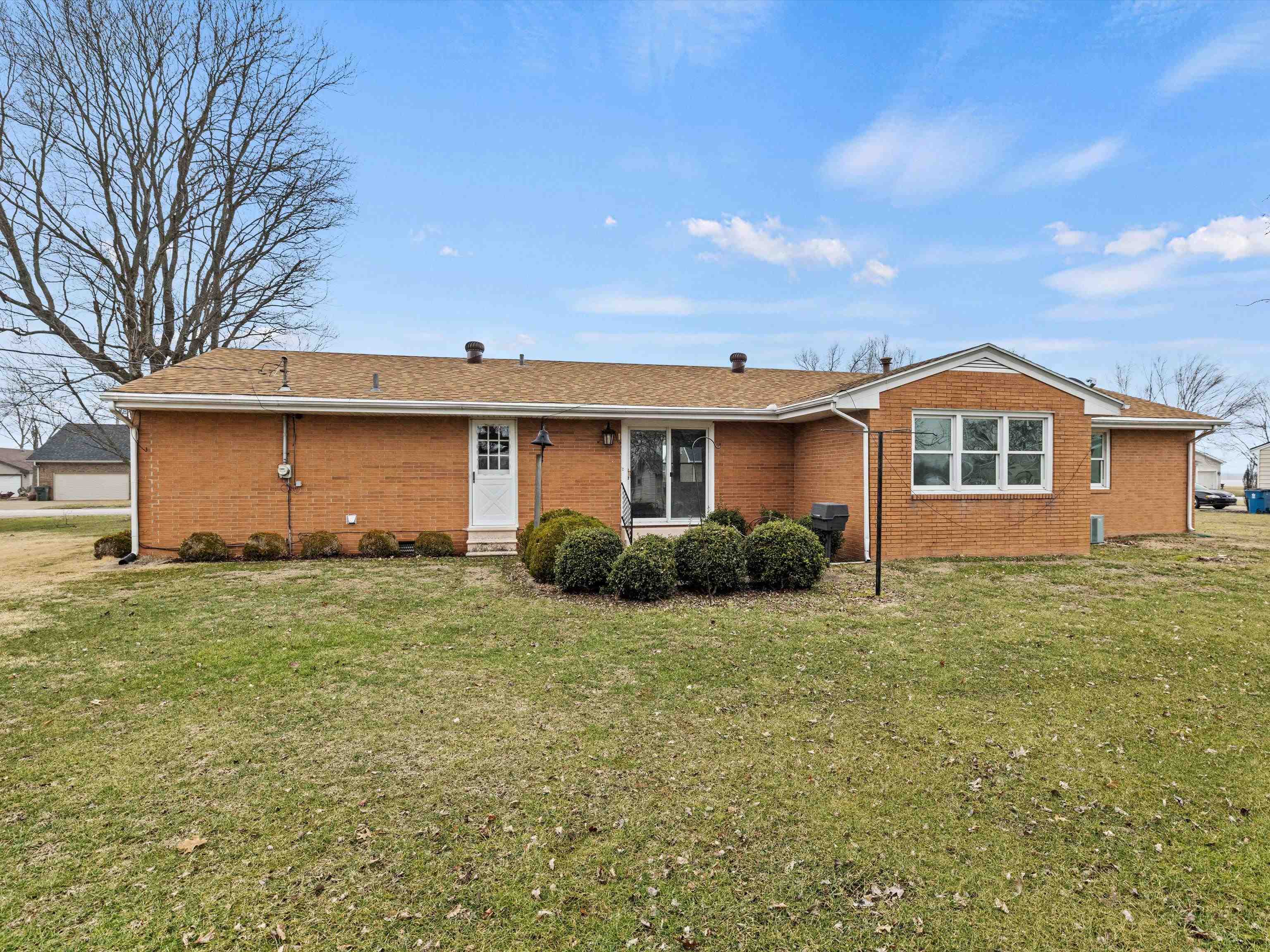 1465 Riverview Drive, Lewisport, Kentucky 42351, 3 Bedrooms Bedrooms, ,2 BathroomsBathrooms,Single Family Residence,For Sale,Riverview Drive,91569