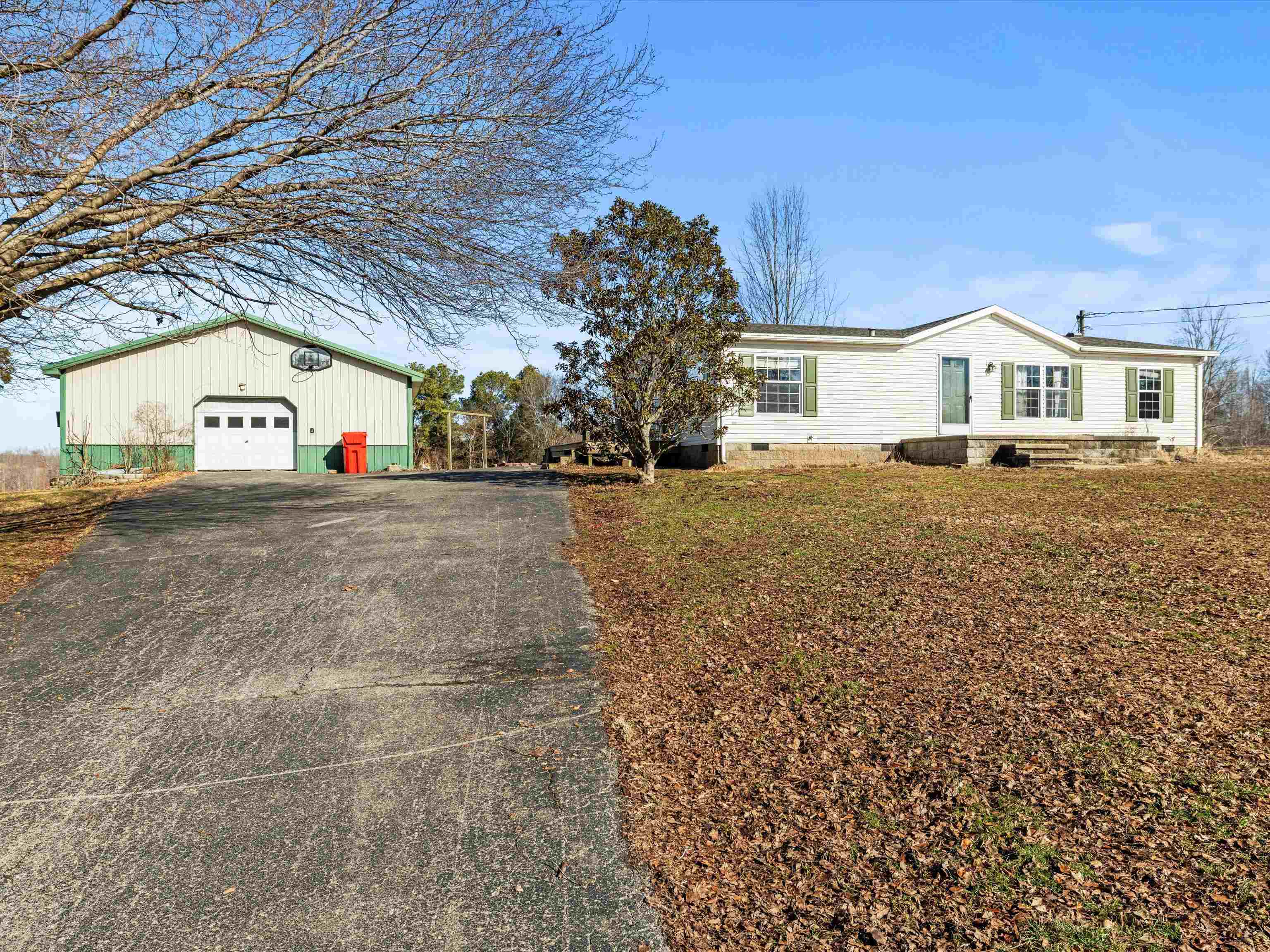 2649 McMahan Rd, Utica, Kentucky 42376, 3 Bedrooms Bedrooms, ,2 BathroomsBathrooms,Single Family Residence,For Sale,McMahan Rd,91574
