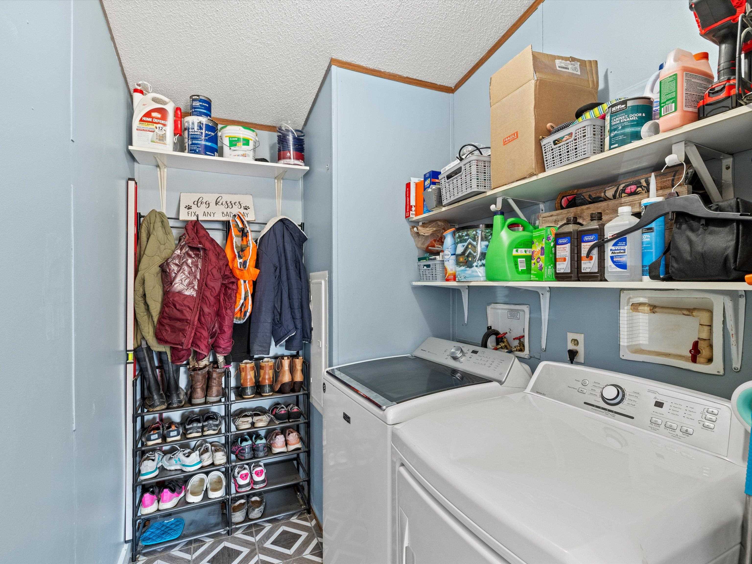 2649 McMahan Rd, Utica, Kentucky 42376, 3 Bedrooms Bedrooms, ,2 BathroomsBathrooms,Single Family Residence,For Sale,McMahan Rd,91574