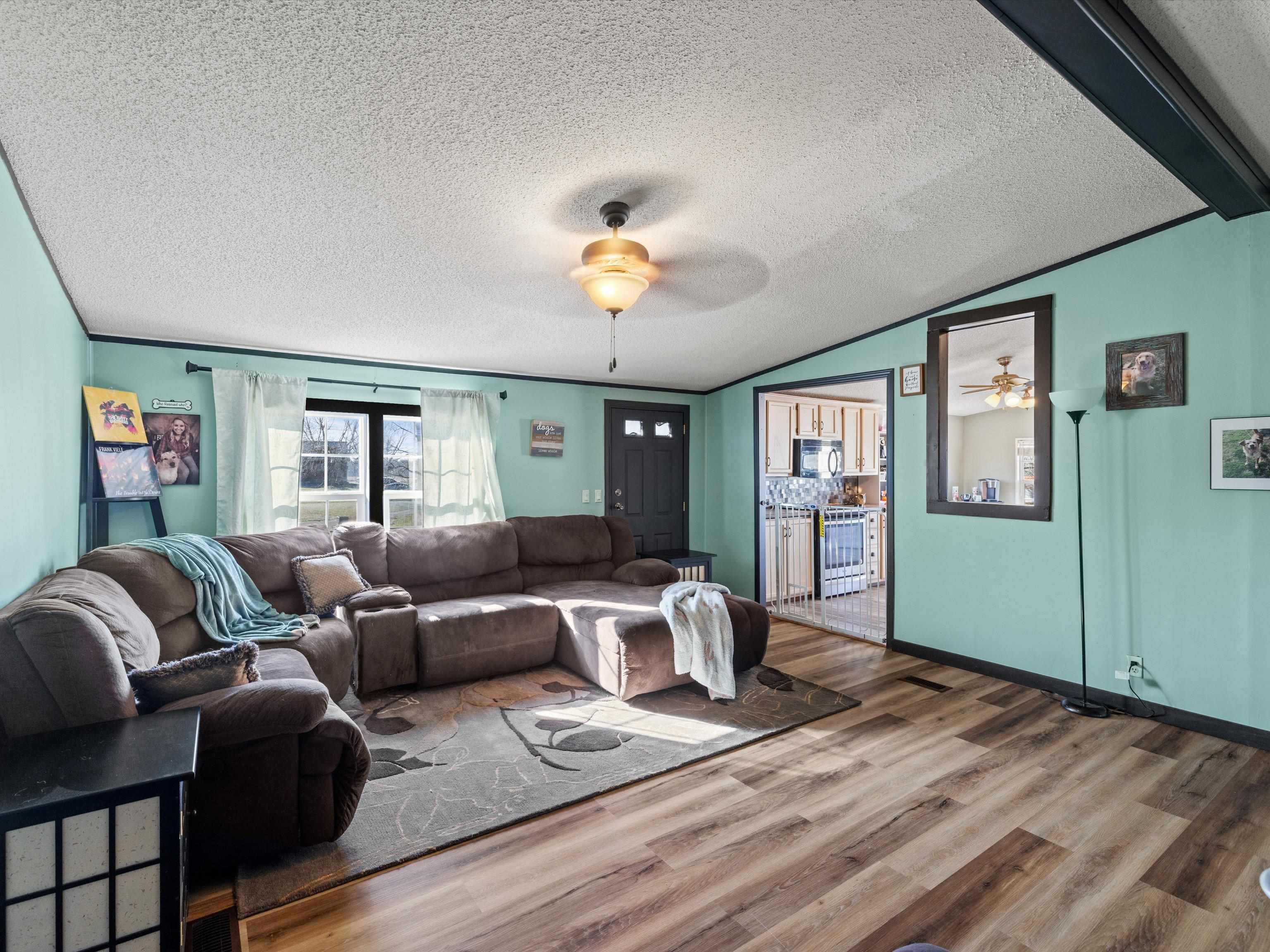 2649 McMahan Rd, Utica, Kentucky 42376, 3 Bedrooms Bedrooms, ,2 BathroomsBathrooms,Single Family Residence,For Sale,McMahan Rd,91574
