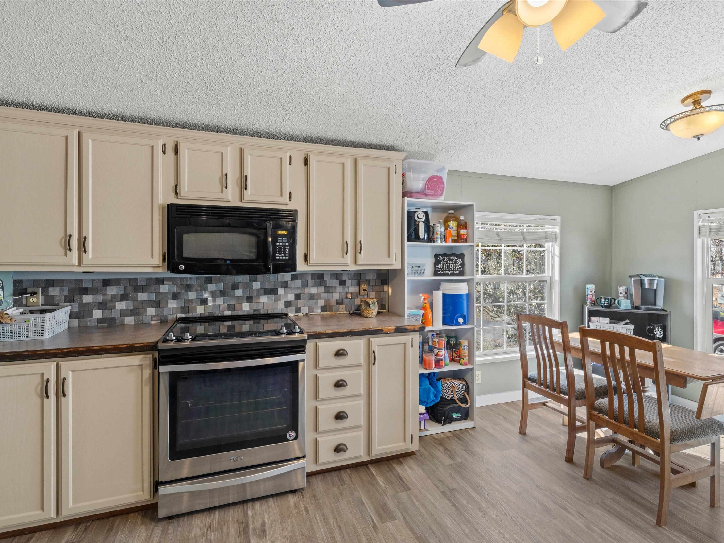 2649 McMahan Rd, Utica, Kentucky 42376, 3 Bedrooms Bedrooms, ,2 BathroomsBathrooms,Single Family Residence,For Sale,McMahan Rd,91574