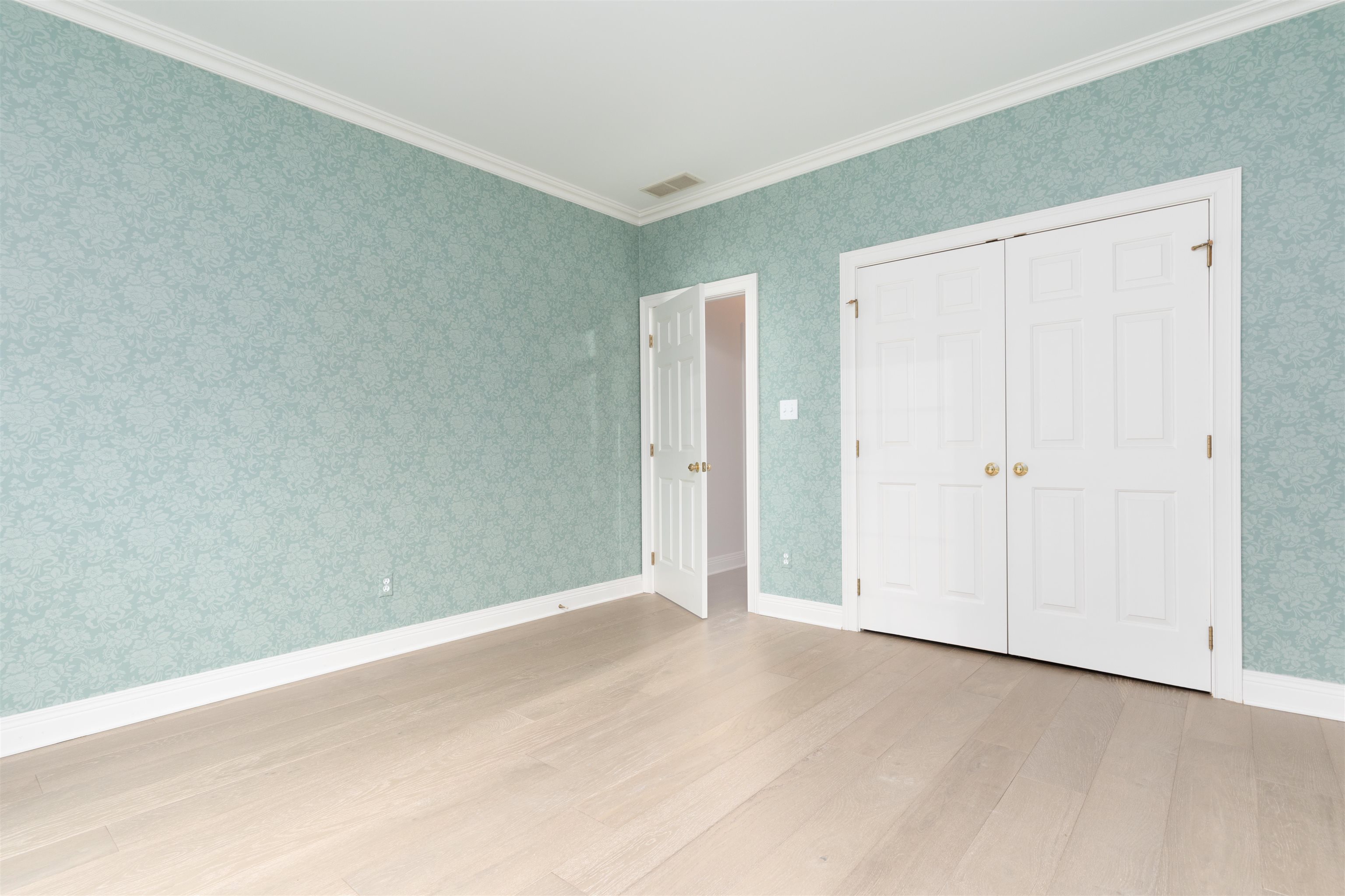 712 Alexandria, Owensboro, Kentucky 42303, 3 Bedrooms Bedrooms, ,2 BathroomsBathrooms,Single Family Residence,For Sale,Alexandria,91576