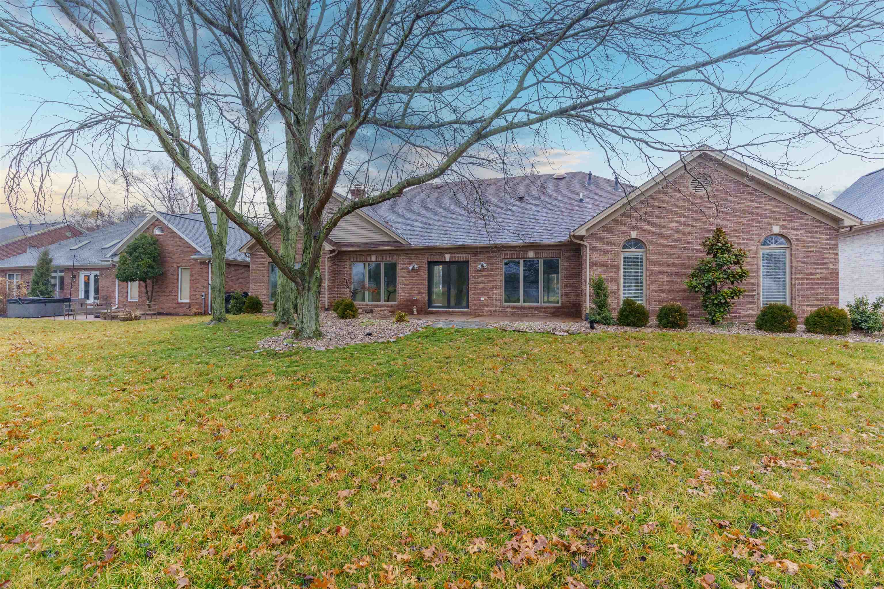 712 Alexandria, Owensboro, Kentucky 42303, 3 Bedrooms Bedrooms, ,2 BathroomsBathrooms,Single Family Residence,For Sale,Alexandria,91576