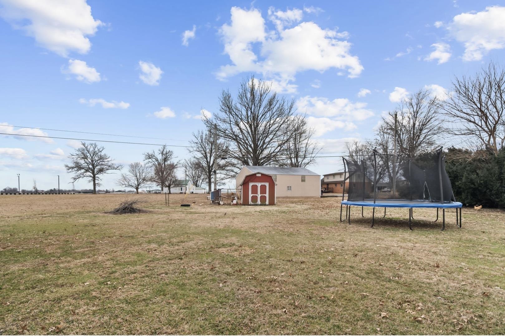 4404 W 5th Street Rd., Owensboro, Kentucky 42301, 3 Bedrooms Bedrooms, ,1 BathroomBathrooms,Single Family Residence,For Sale,W 5th Street Rd.,91577
