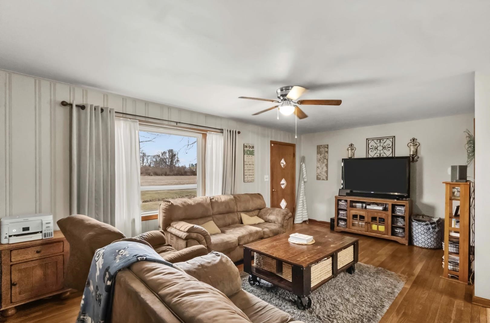 4404 W 5th Street Rd., Owensboro, Kentucky 42301, 3 Bedrooms Bedrooms, ,1 BathroomBathrooms,Single Family Residence,For Sale,W 5th Street Rd.,91577