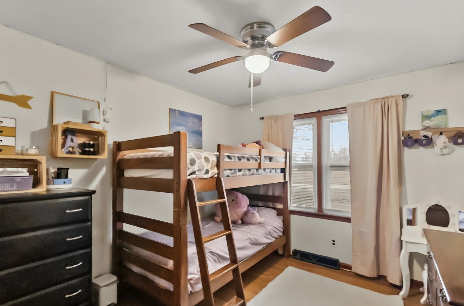 4404 W 5th Street Rd., Owensboro, Kentucky 42301, 3 Bedrooms Bedrooms, ,1 BathroomBathrooms,Single Family Residence,For Sale,W 5th Street Rd.,91577