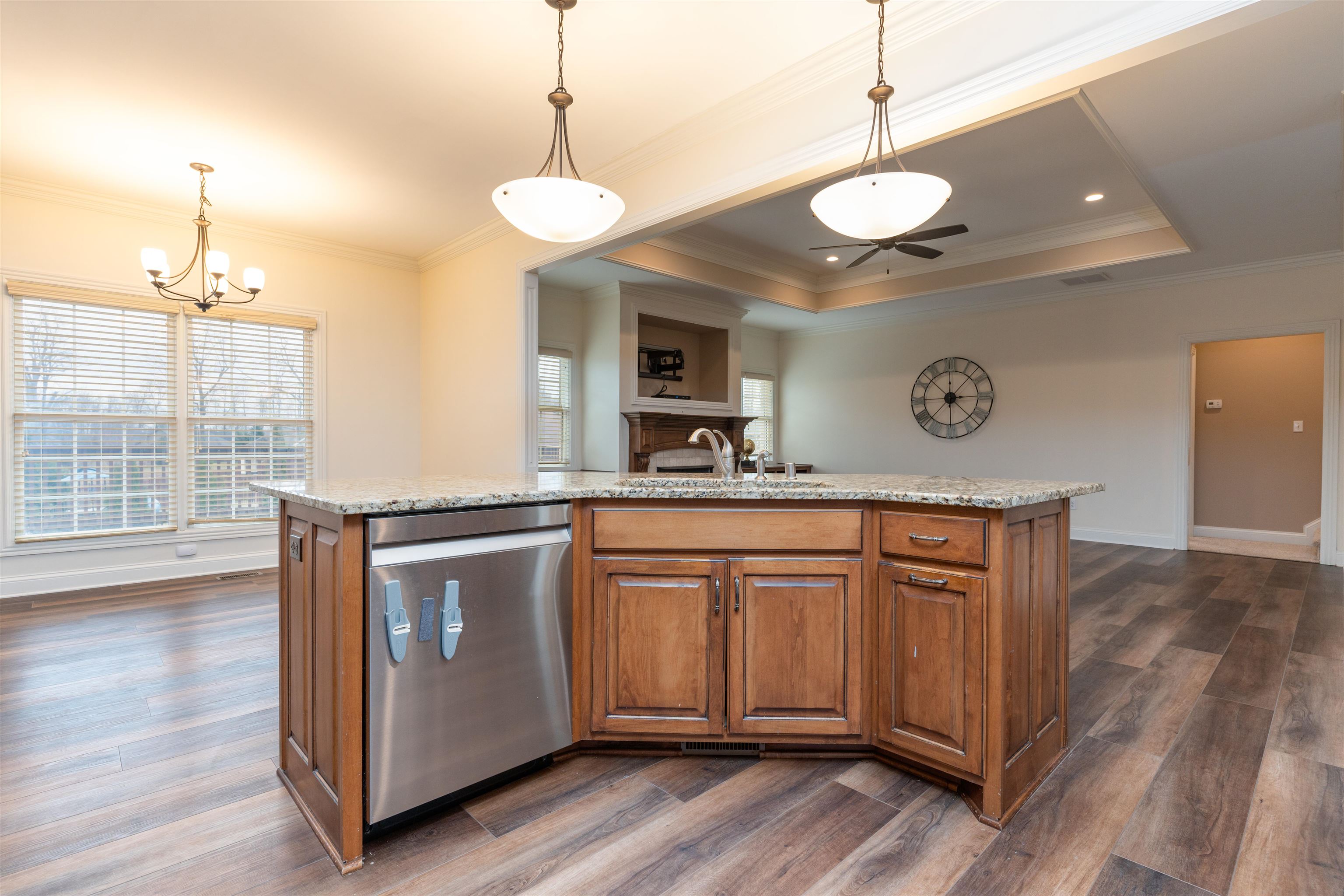 3124 Forest Edge Cove, Owensboro, Kentucky 42303, 5 Bedrooms Bedrooms, ,3 BathroomsBathrooms,Single Family Residence,For Sale,Forest Edge Cove,91579