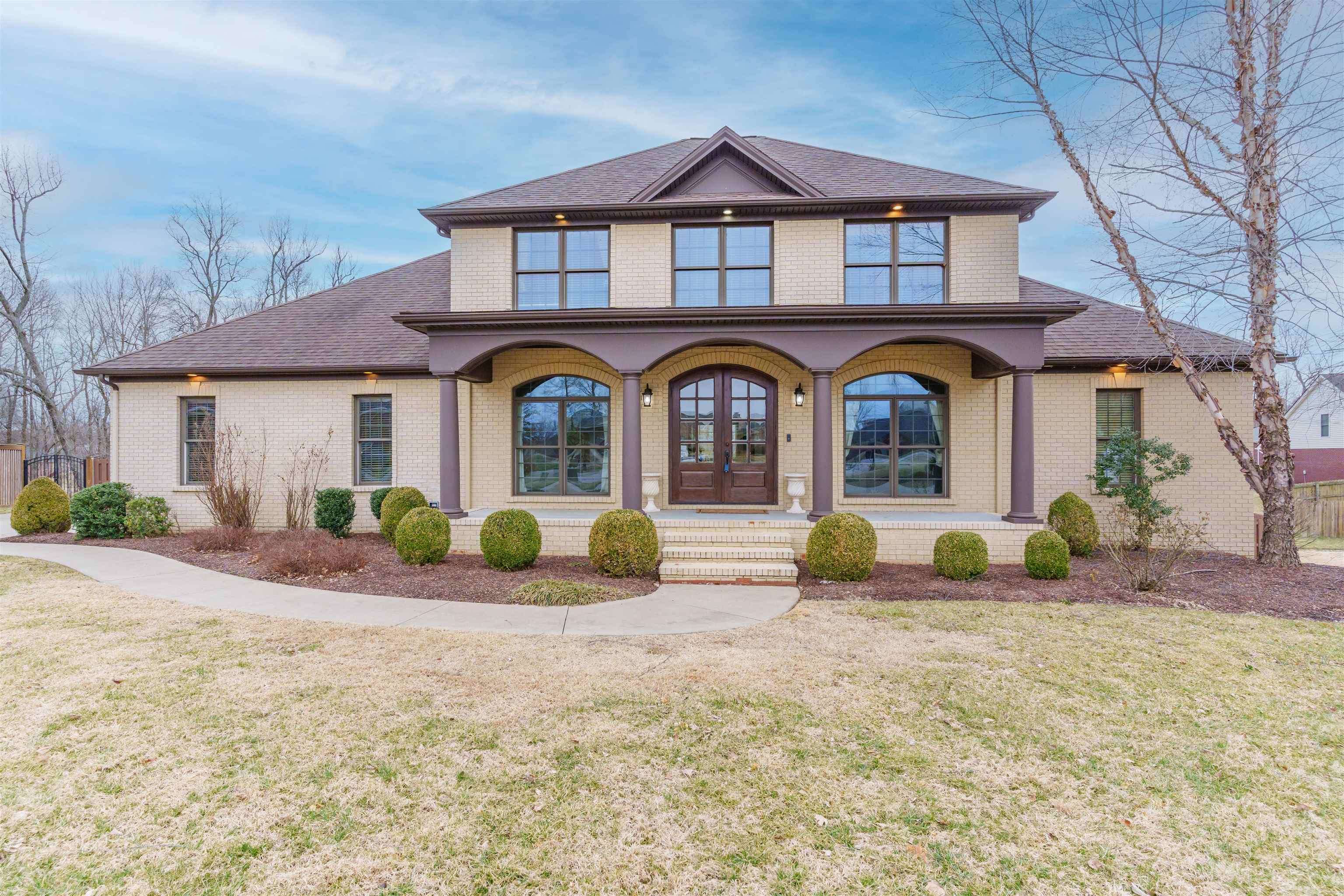 3124 Forest Edge Cove, Owensboro, Kentucky 42303, 5 Bedrooms Bedrooms, ,3 BathroomsBathrooms,Single Family Residence,For Sale,Forest Edge Cove,91579