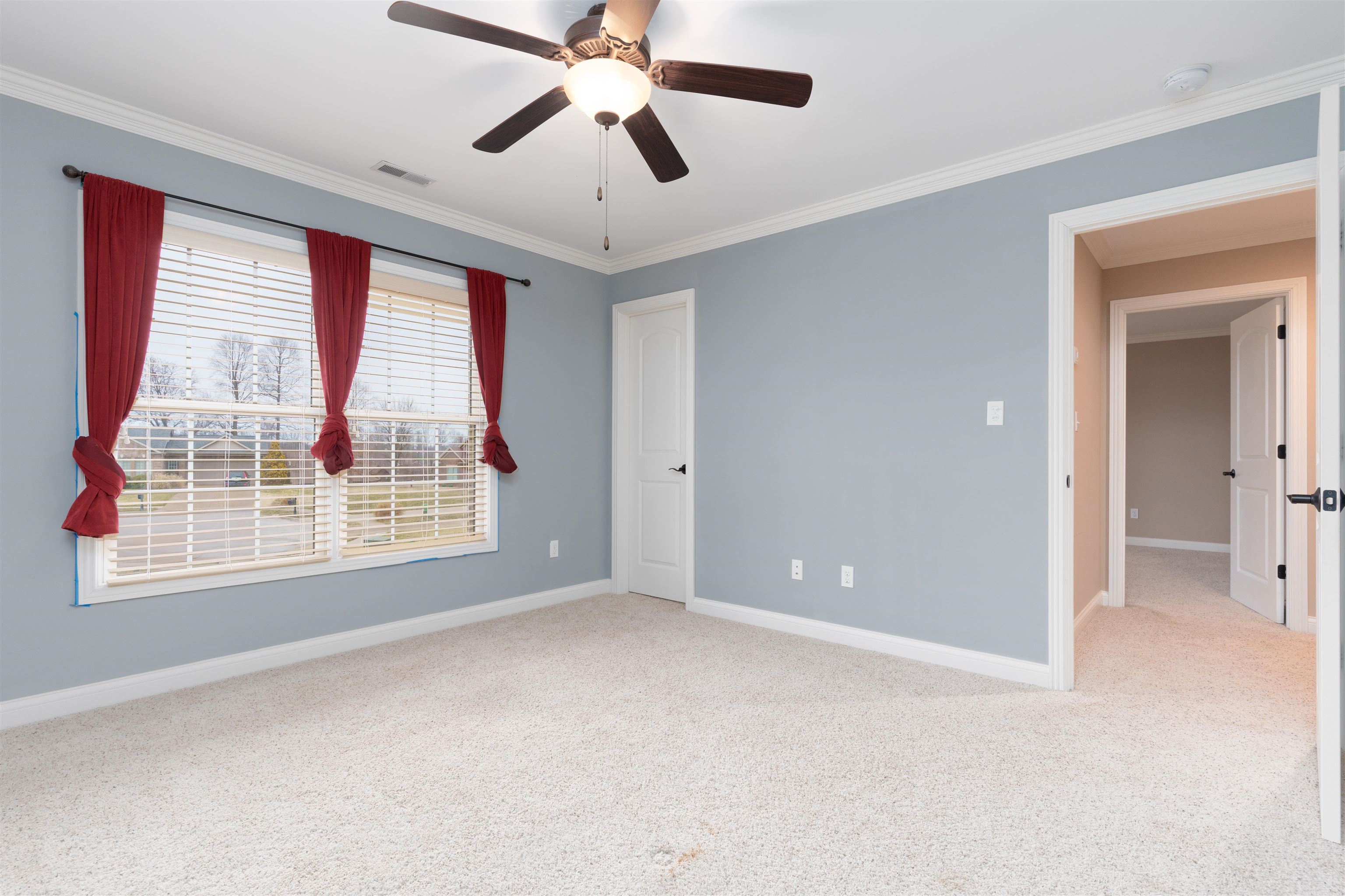 3124 Forest Edge Cove, Owensboro, Kentucky 42303, 5 Bedrooms Bedrooms, ,3 BathroomsBathrooms,Single Family Residence,For Sale,Forest Edge Cove,91579