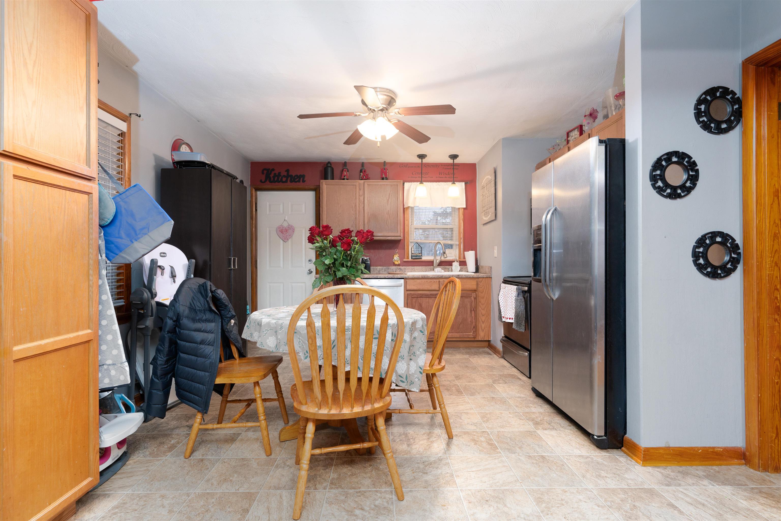 2700 Winding Way, Owensboro, Kentucky 42303, 3 Bedrooms Bedrooms, ,1 BathroomBathrooms,Single Family Residence,For Sale,Winding Way,91585