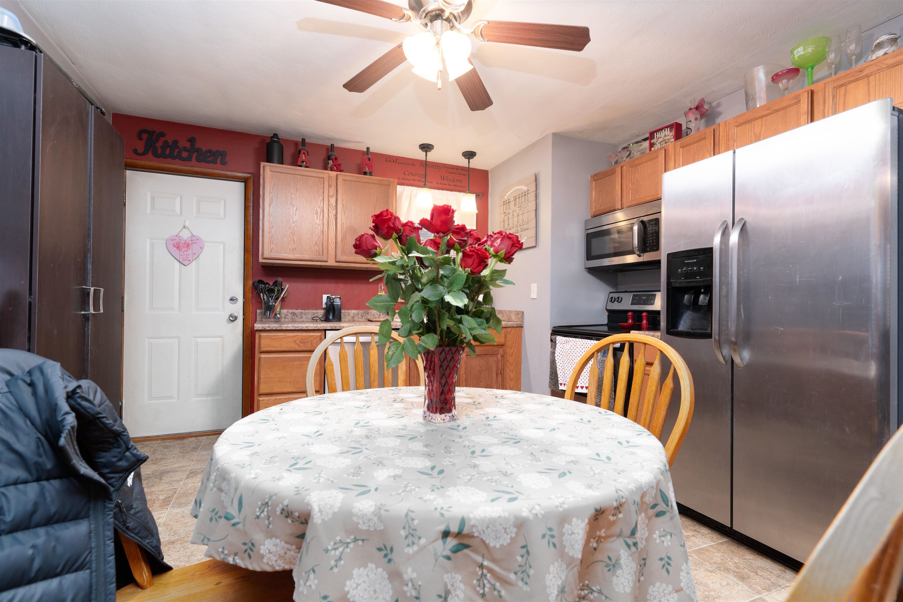 2700 Winding Way, Owensboro, Kentucky 42303, 3 Bedrooms Bedrooms, ,1 BathroomBathrooms,Single Family Residence,For Sale,Winding Way,91585
