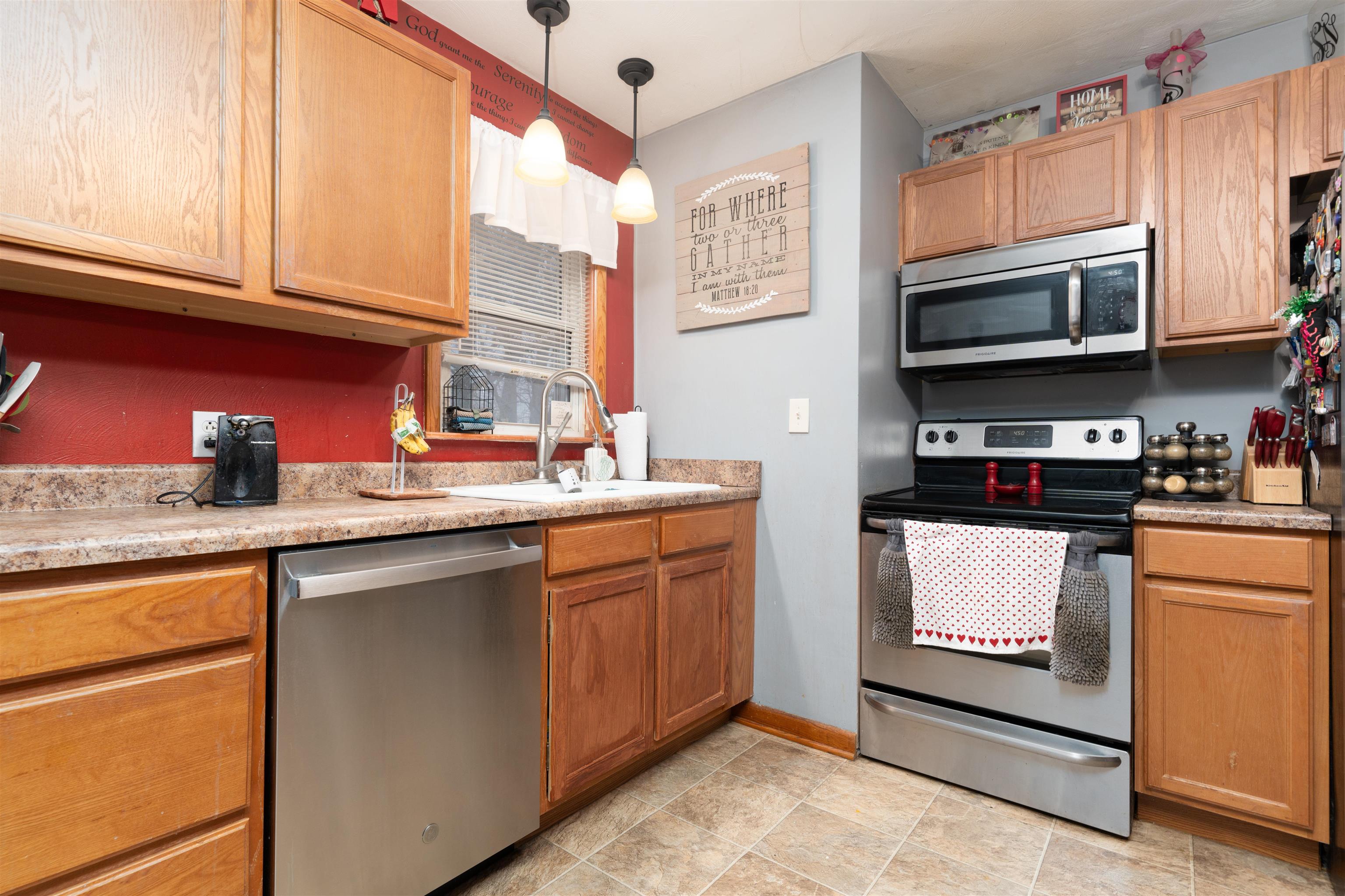 2700 Winding Way, Owensboro, Kentucky 42303, 3 Bedrooms Bedrooms, ,1 BathroomBathrooms,Single Family Residence,For Sale,Winding Way,91585