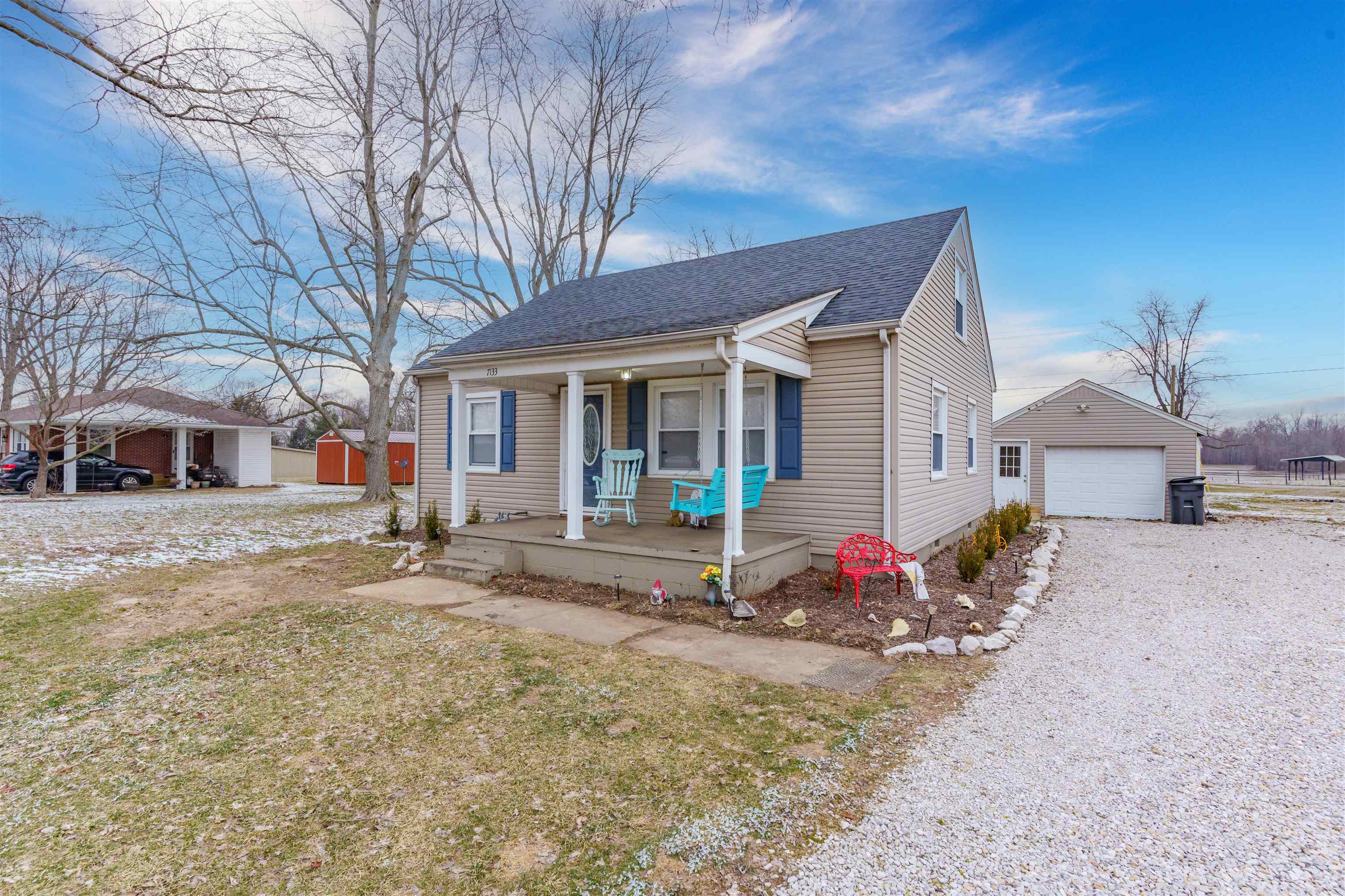 7133 Hwy 56, Owensboro, Kentucky 42301-0000, 4 Bedrooms Bedrooms, ,1 BathroomBathrooms,Single Family Residence,For Sale,Hwy 56,91597