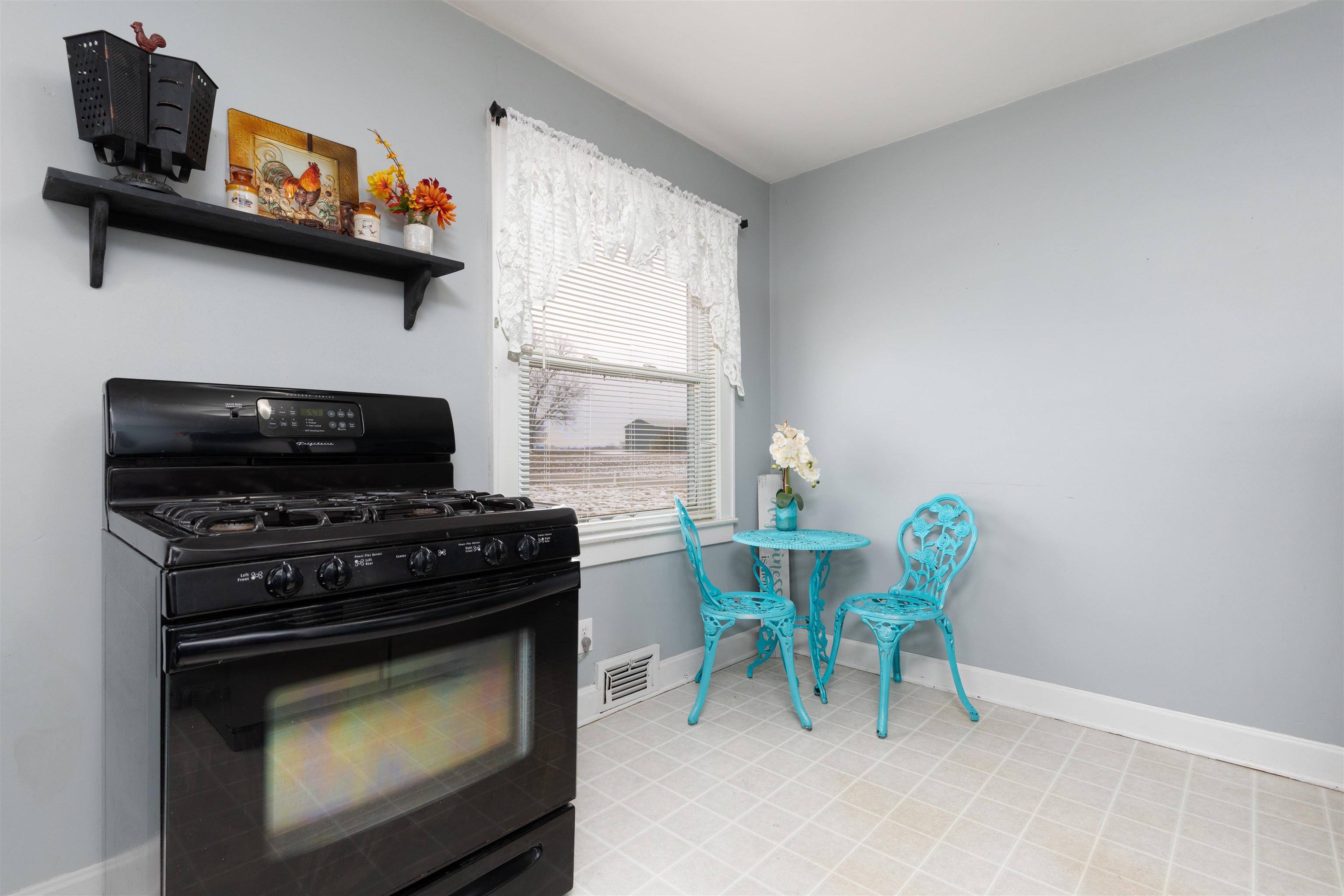 7133 Hwy 56, Owensboro, Kentucky 42301-0000, 4 Bedrooms Bedrooms, ,1 BathroomBathrooms,Single Family Residence,For Sale,Hwy 56,91597