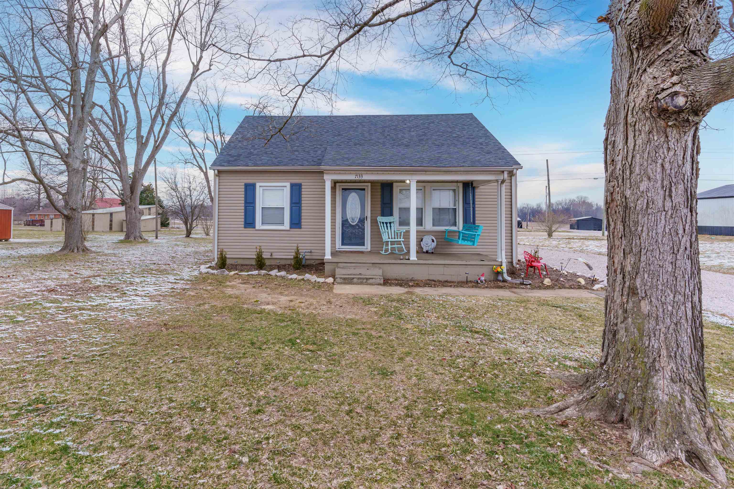 7133 Hwy 56, Owensboro, Kentucky 42301-0000, 4 Bedrooms Bedrooms, ,1 BathroomBathrooms,Single Family Residence,For Sale,Hwy 56,91597