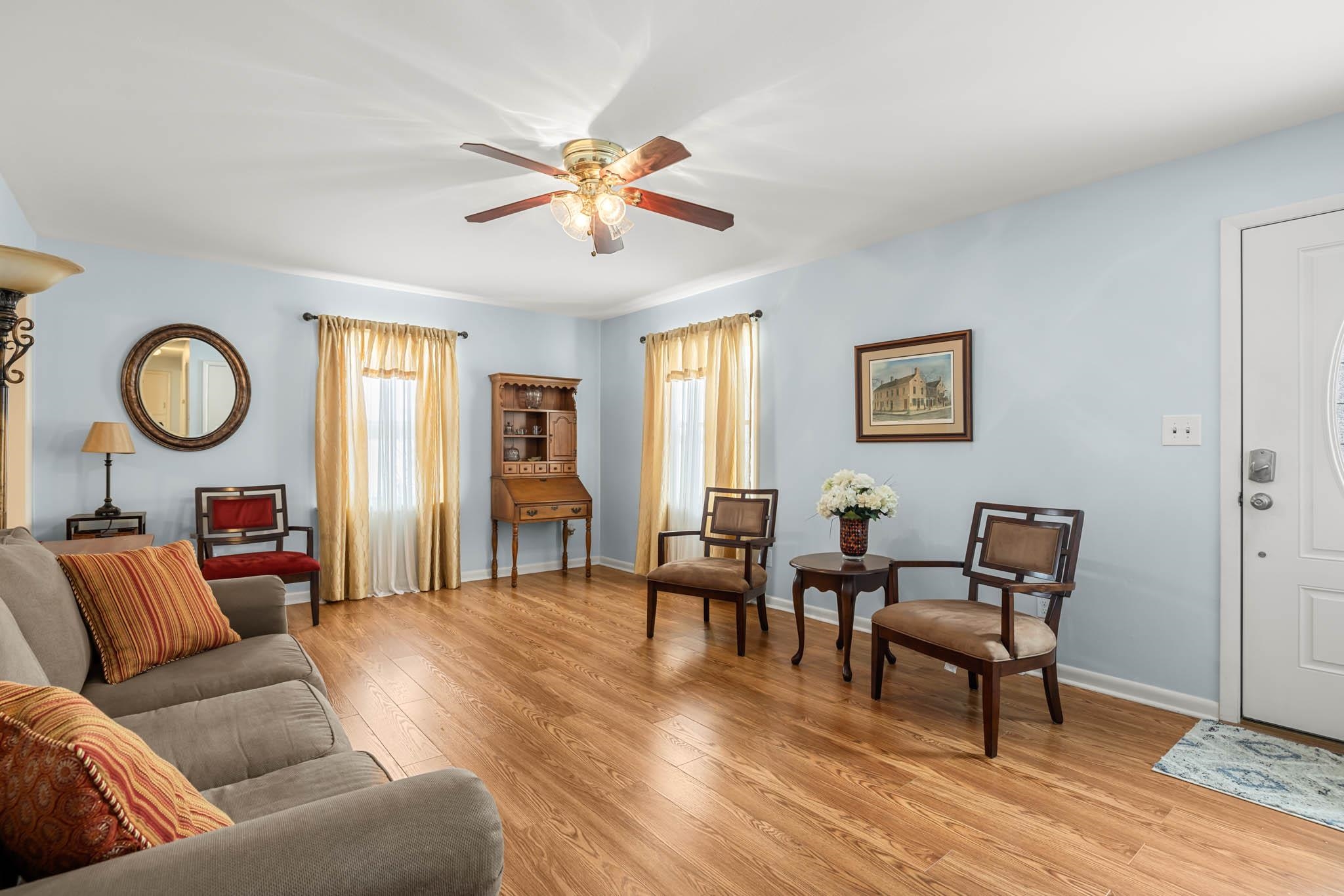 4235 Pendley Court, Owensboro, Kentucky 42301, 4 Bedrooms Bedrooms, ,2 BathroomsBathrooms,Single Family Residence,For Sale,Pendley Court,91602
