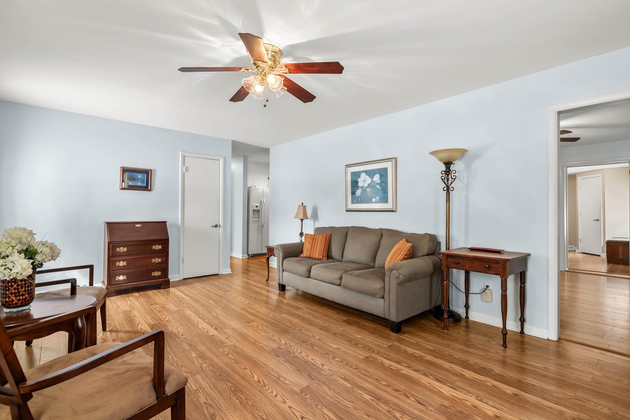 4235 Pendley Court, Owensboro, Kentucky 42301, 4 Bedrooms Bedrooms, ,2 BathroomsBathrooms,Single Family Residence,For Sale,Pendley Court,91602