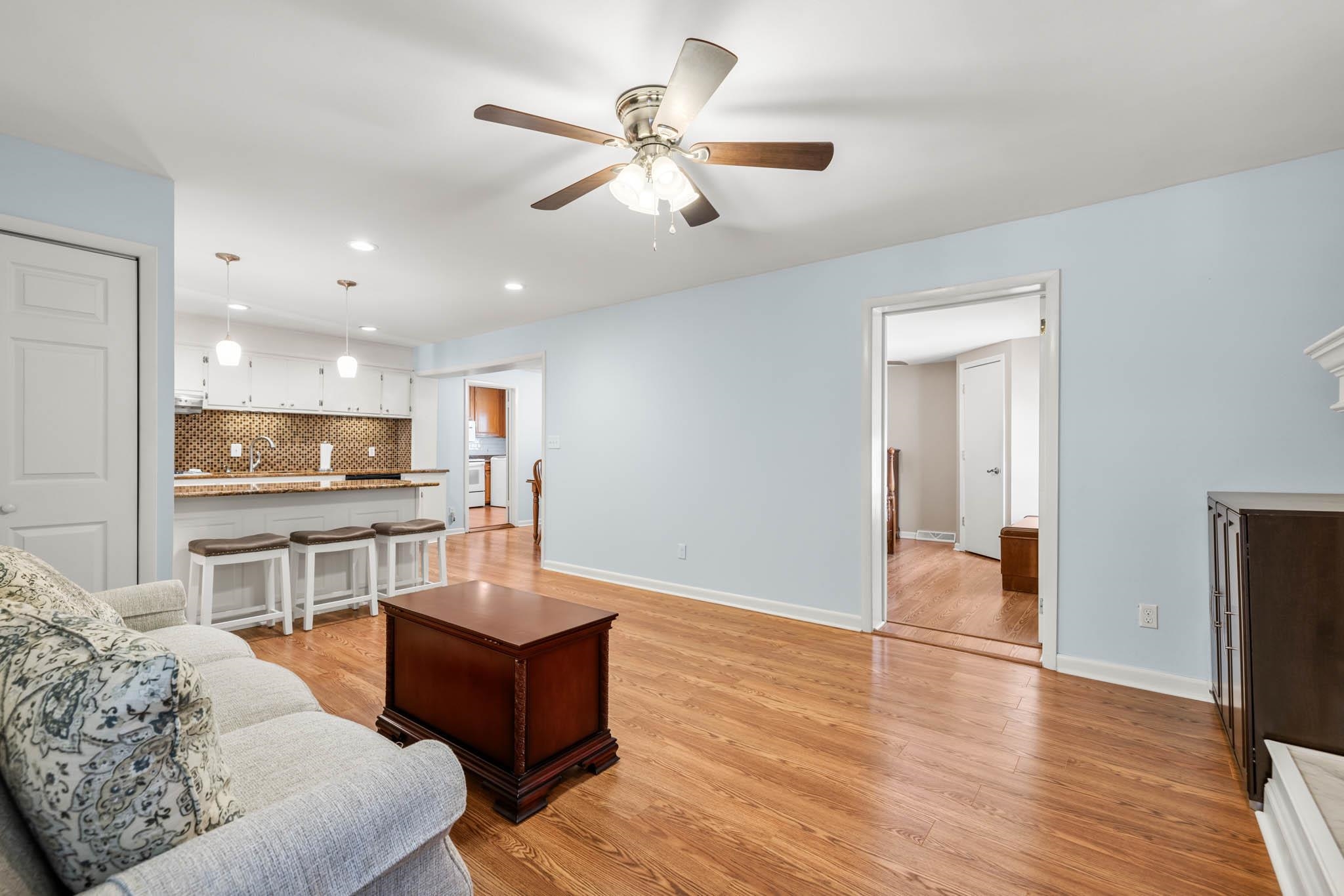 4235 Pendley Court, Owensboro, Kentucky 42301, 4 Bedrooms Bedrooms, ,2 BathroomsBathrooms,Single Family Residence,For Sale,Pendley Court,91602