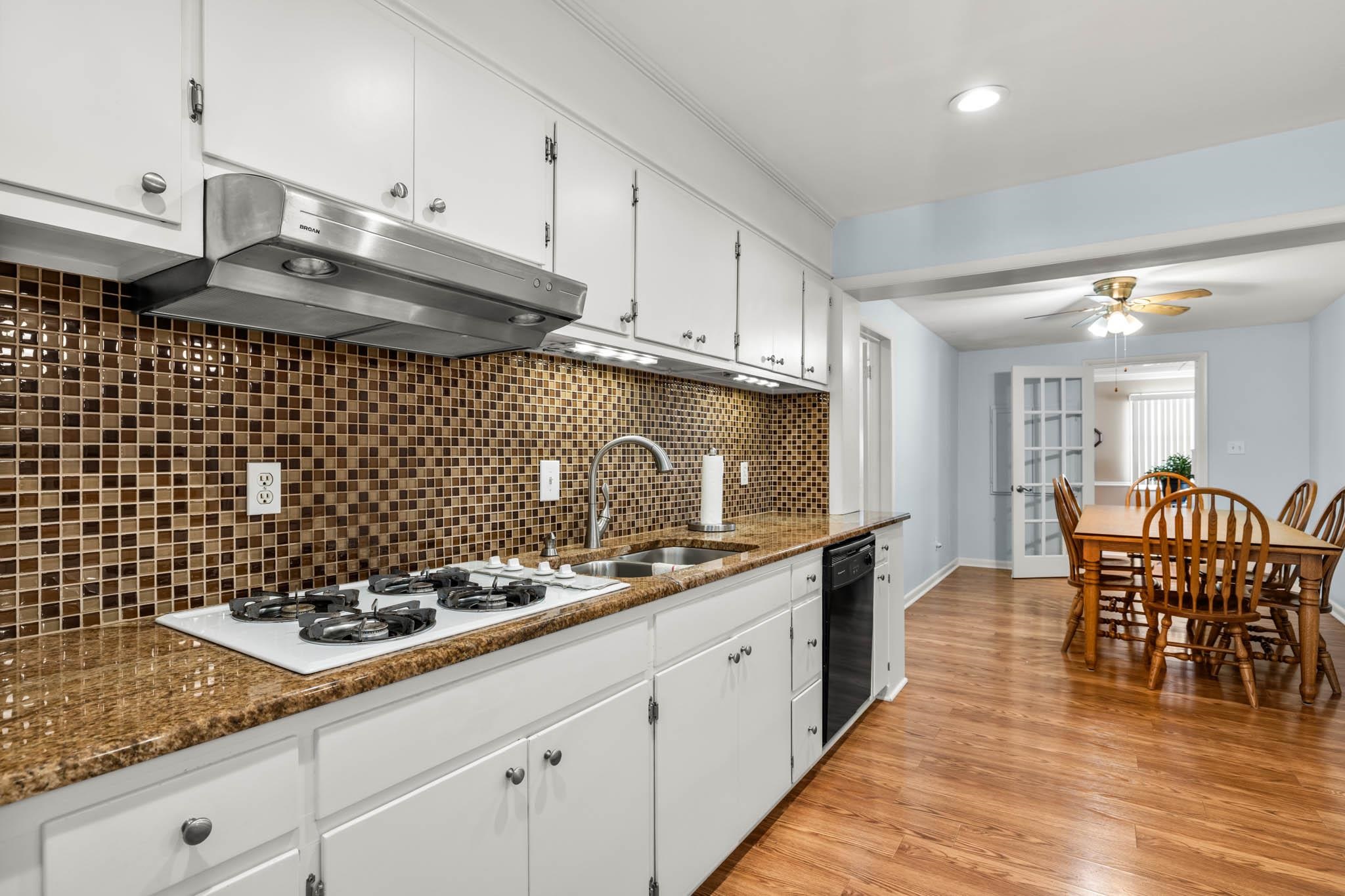 4235 Pendley Court, Owensboro, Kentucky 42301, 4 Bedrooms Bedrooms, ,2 BathroomsBathrooms,Single Family Residence,For Sale,Pendley Court,91602