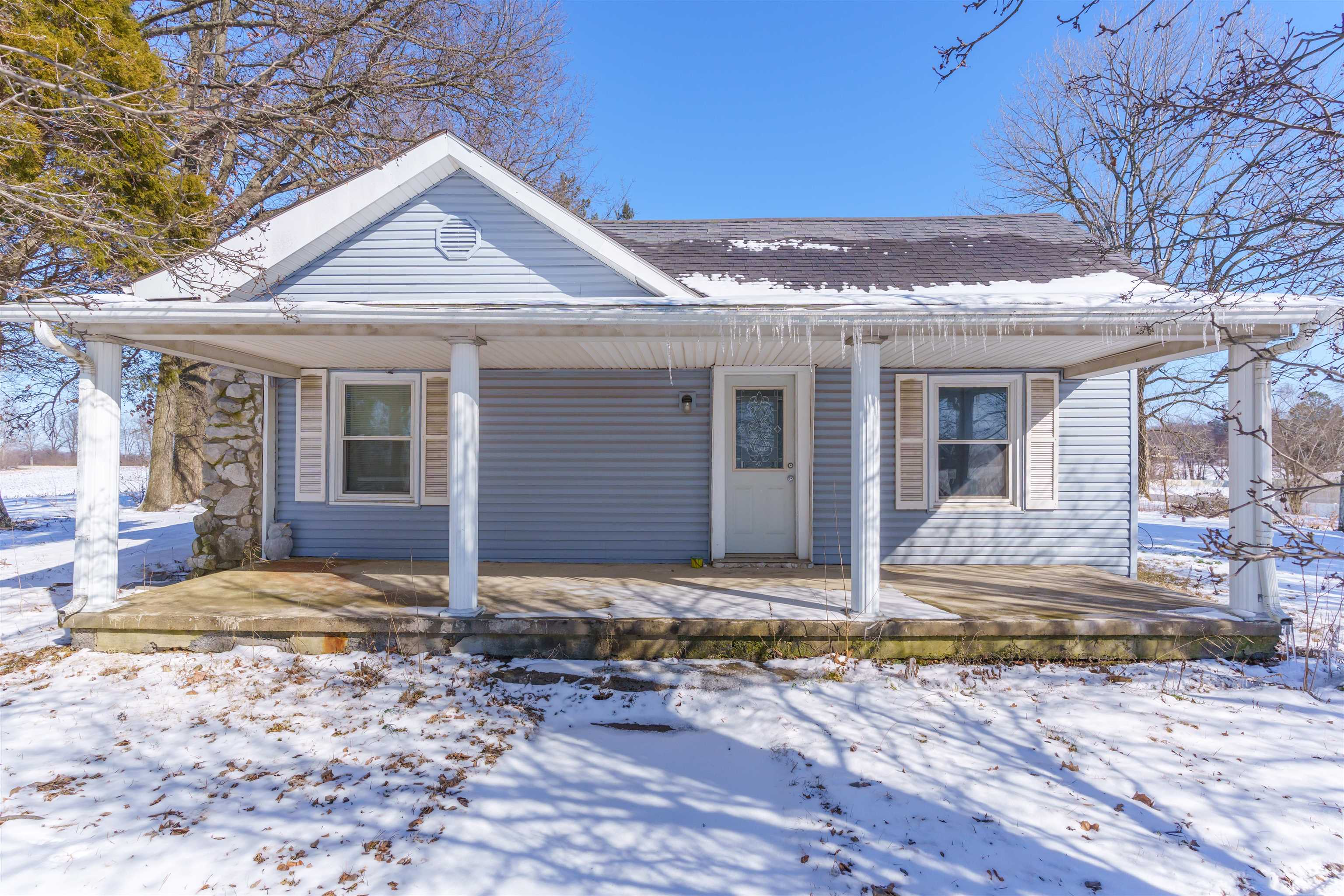 10505 HWY 431, Utica, Kentucky 42376, 3 Bedrooms Bedrooms, ,2 BathroomsBathrooms,Single Family Residence,For Sale,HWY 431,91608