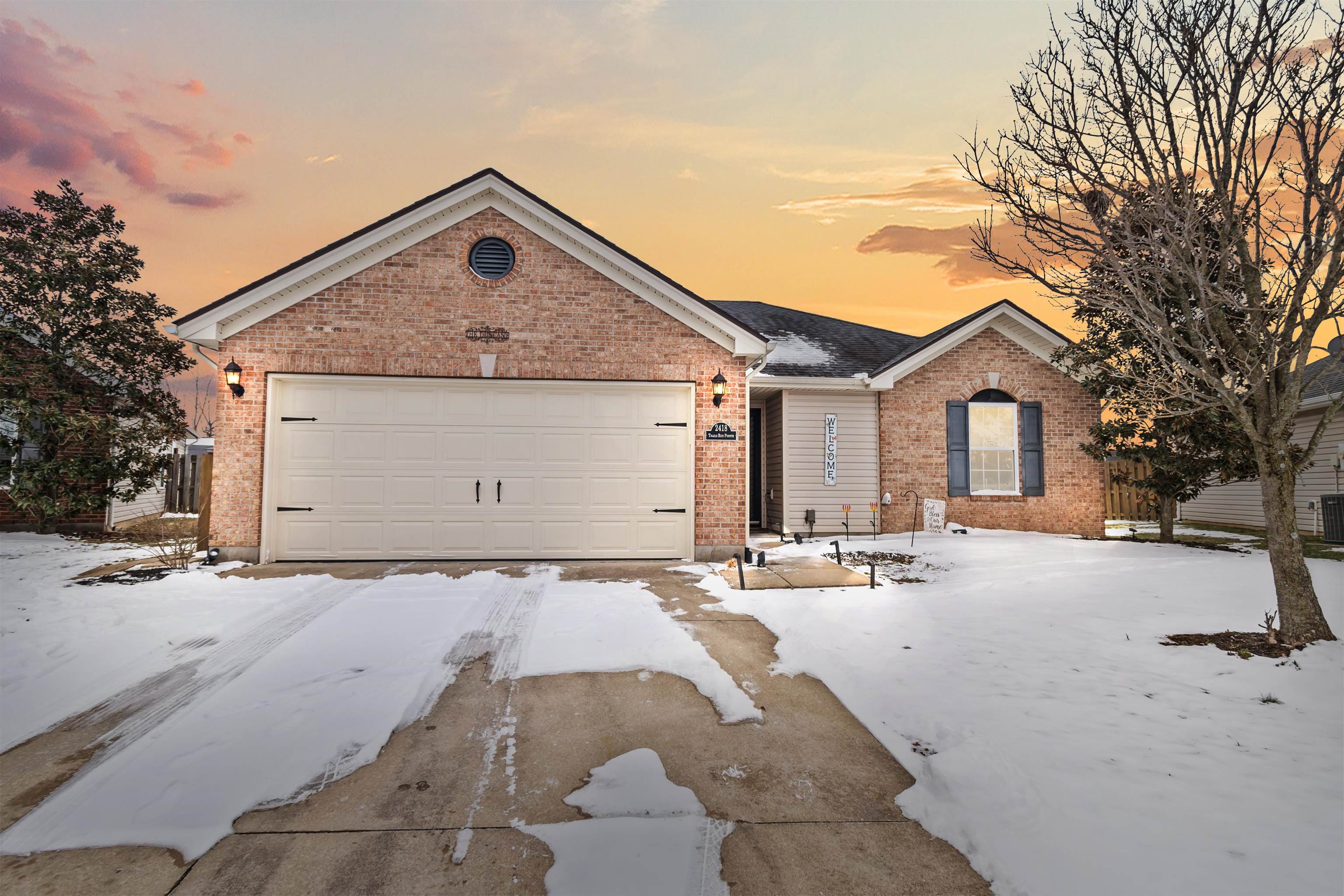 2418 Trails Run Pointe, Owensboro, Kentucky 42303, 3 Bedrooms Bedrooms, ,2 BathroomsBathrooms,Single Family Residence,For Sale,Trails Run Pointe,91615