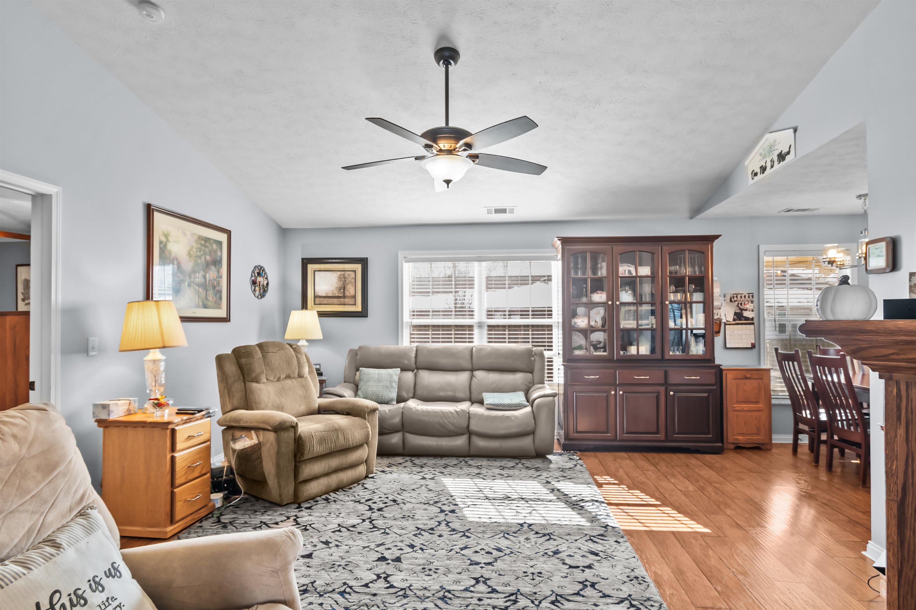 2418 Trails Run Pointe, Owensboro, Kentucky 42303, 3 Bedrooms Bedrooms, ,2 BathroomsBathrooms,Single Family Residence,For Sale,Trails Run Pointe,91615