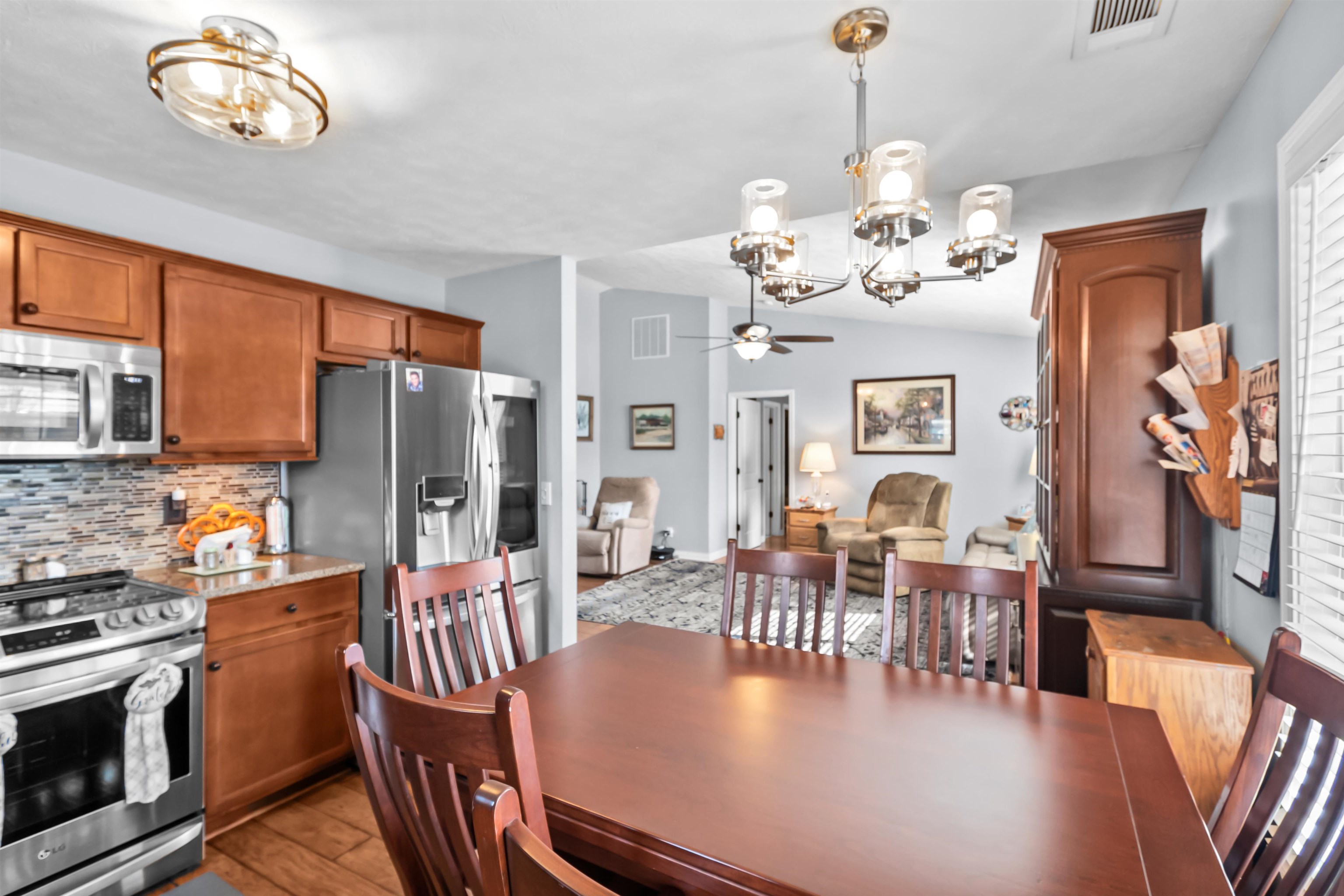 2418 Trails Run Pointe, Owensboro, Kentucky 42303, 3 Bedrooms Bedrooms, ,2 BathroomsBathrooms,Single Family Residence,For Sale,Trails Run Pointe,91615