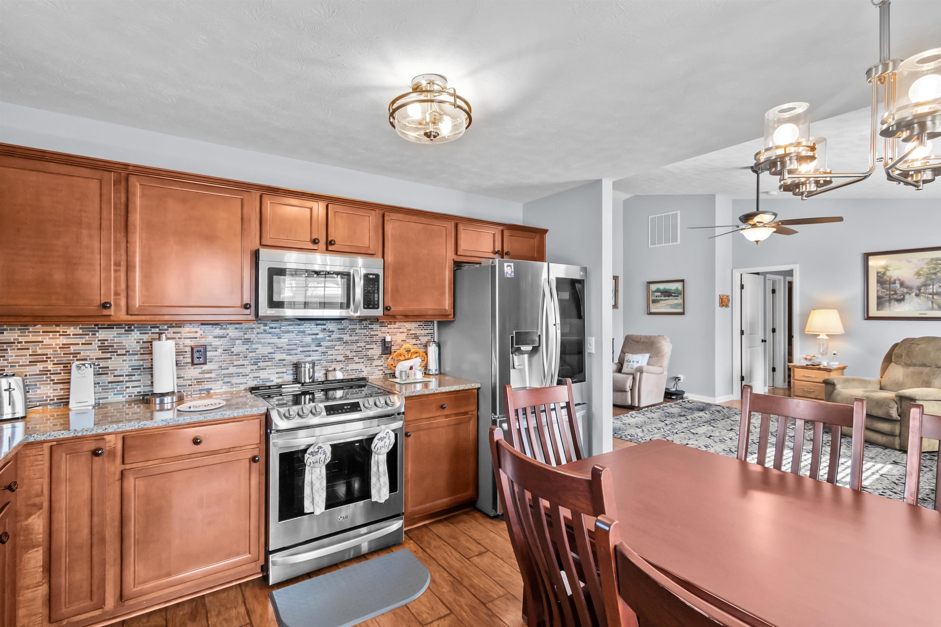 2418 Trails Run Pointe, Owensboro, Kentucky 42303, 3 Bedrooms Bedrooms, ,2 BathroomsBathrooms,Single Family Residence,For Sale,Trails Run Pointe,91615