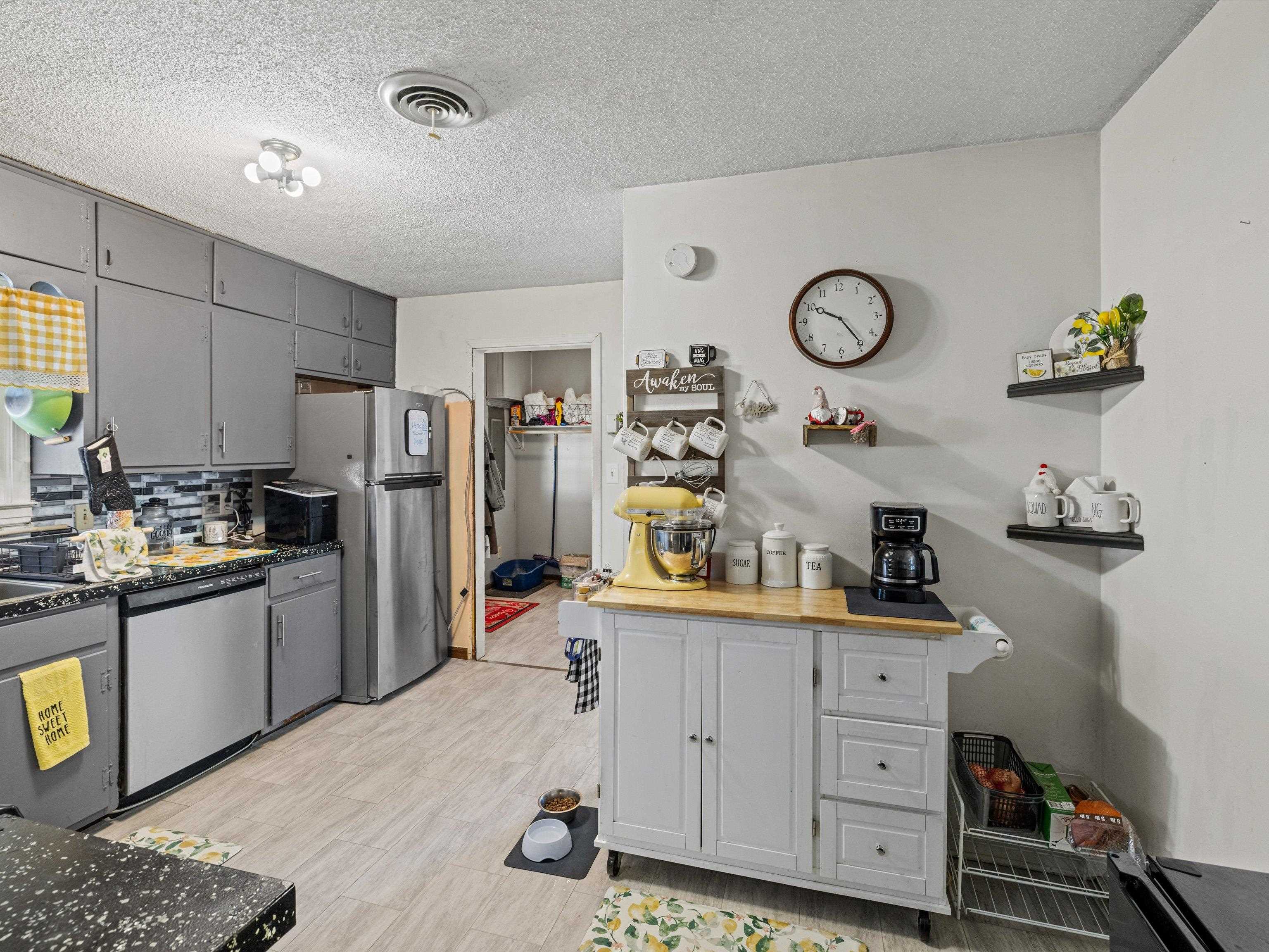 409 State Route 1543, Hartford, Kentucky 42347, 3 Bedrooms Bedrooms, ,2 BathroomsBathrooms,Single Family Residence,For Sale,State Route 1543,91617