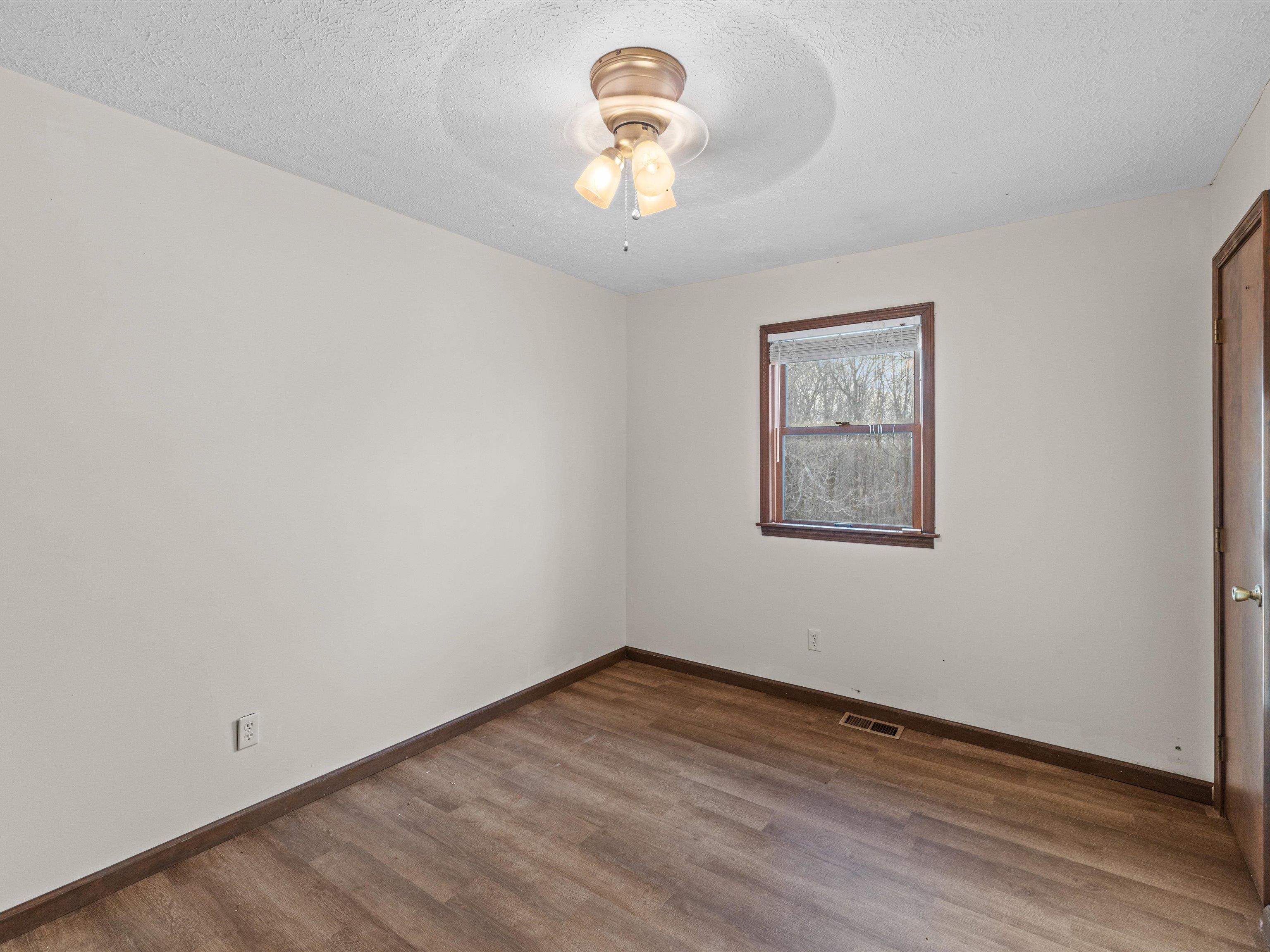 869 State Route 1835, Slaughters, Kentucky 42456, 4 Bedrooms Bedrooms, ,3 BathroomsBathrooms,Single Family Residence,For Sale,State Route 1835,91625