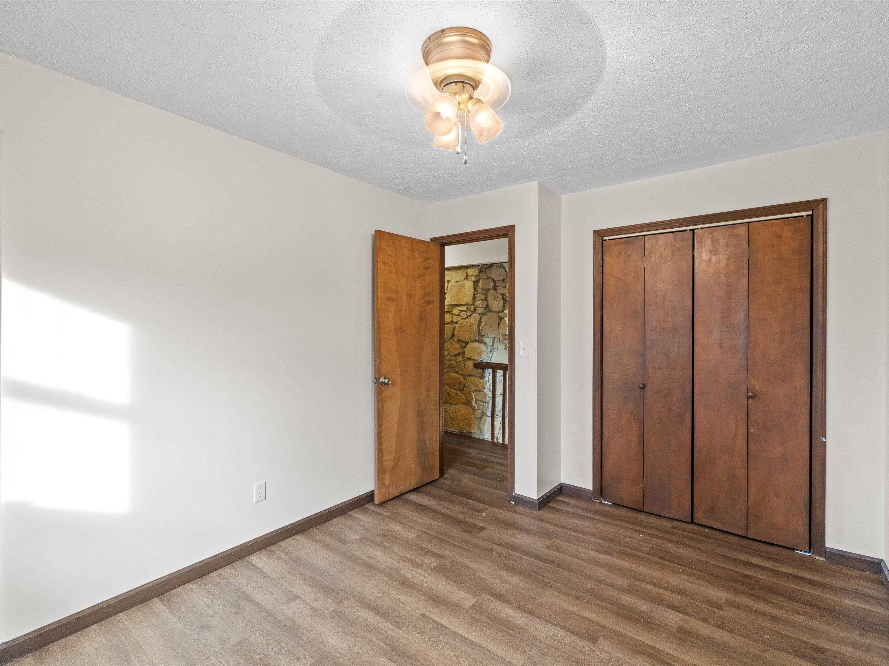 869 State Route 1835, Slaughters, Kentucky 42456, 4 Bedrooms Bedrooms, ,3 BathroomsBathrooms,Single Family Residence,For Sale,State Route 1835,91625