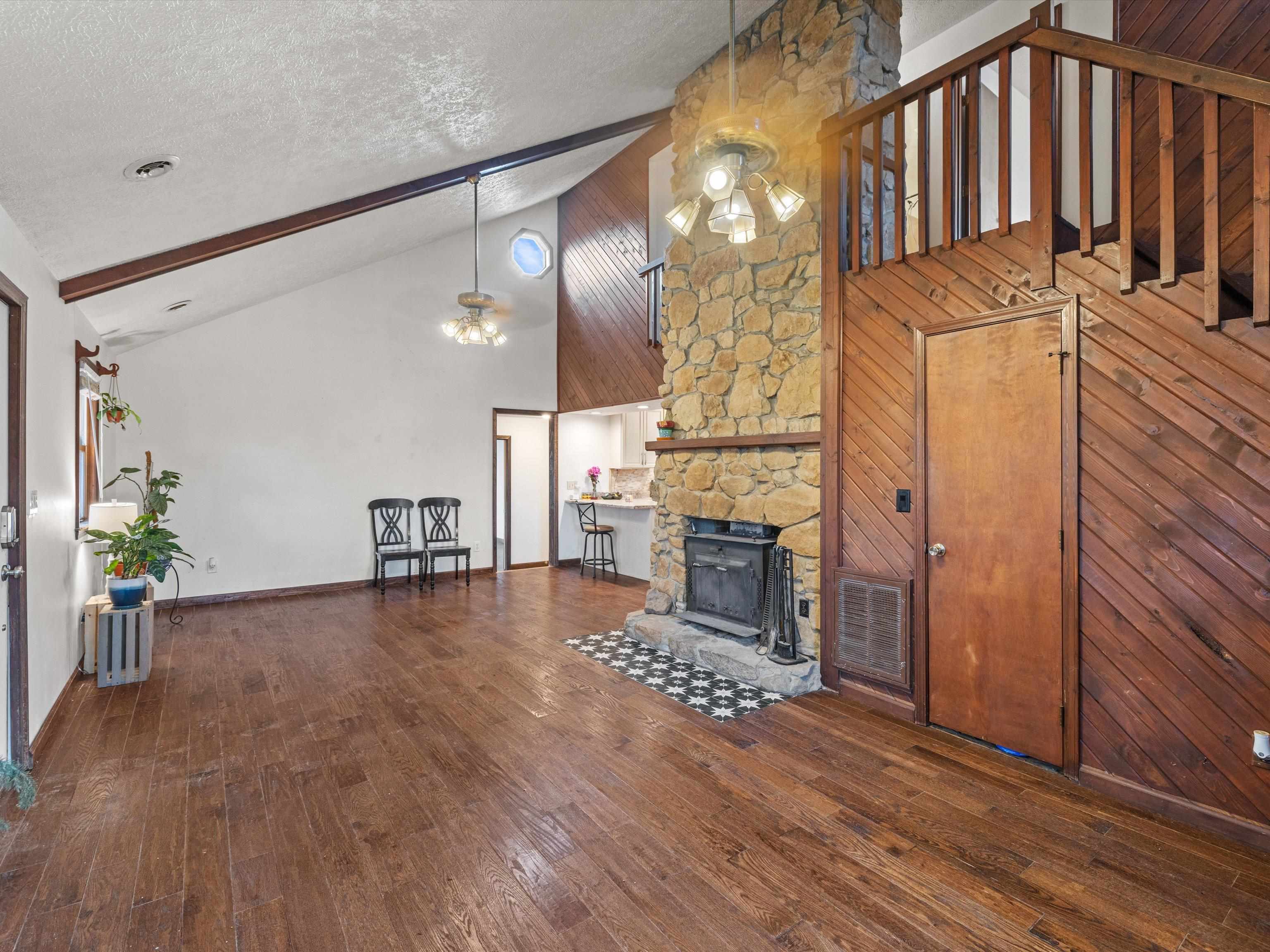 869 State Route 1835, Slaughters, Kentucky 42456, 4 Bedrooms Bedrooms, ,3 BathroomsBathrooms,Single Family Residence,For Sale,State Route 1835,91625