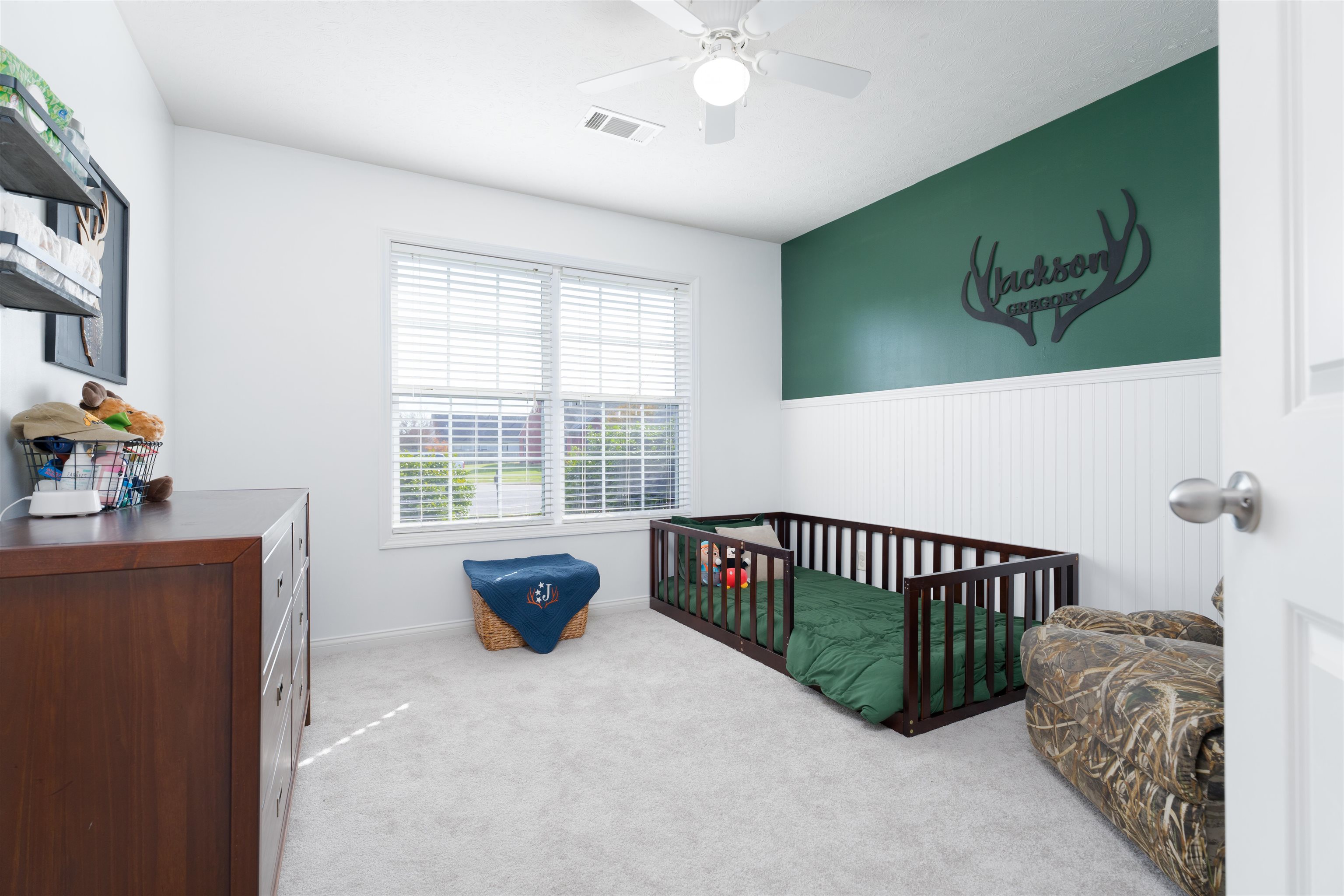 422 Camden Cir, Owensboro, Kentucky 42301, 3 Bedrooms Bedrooms, ,2 BathroomsBathrooms,Single Family Residence,For Sale,Camden Cir,91628